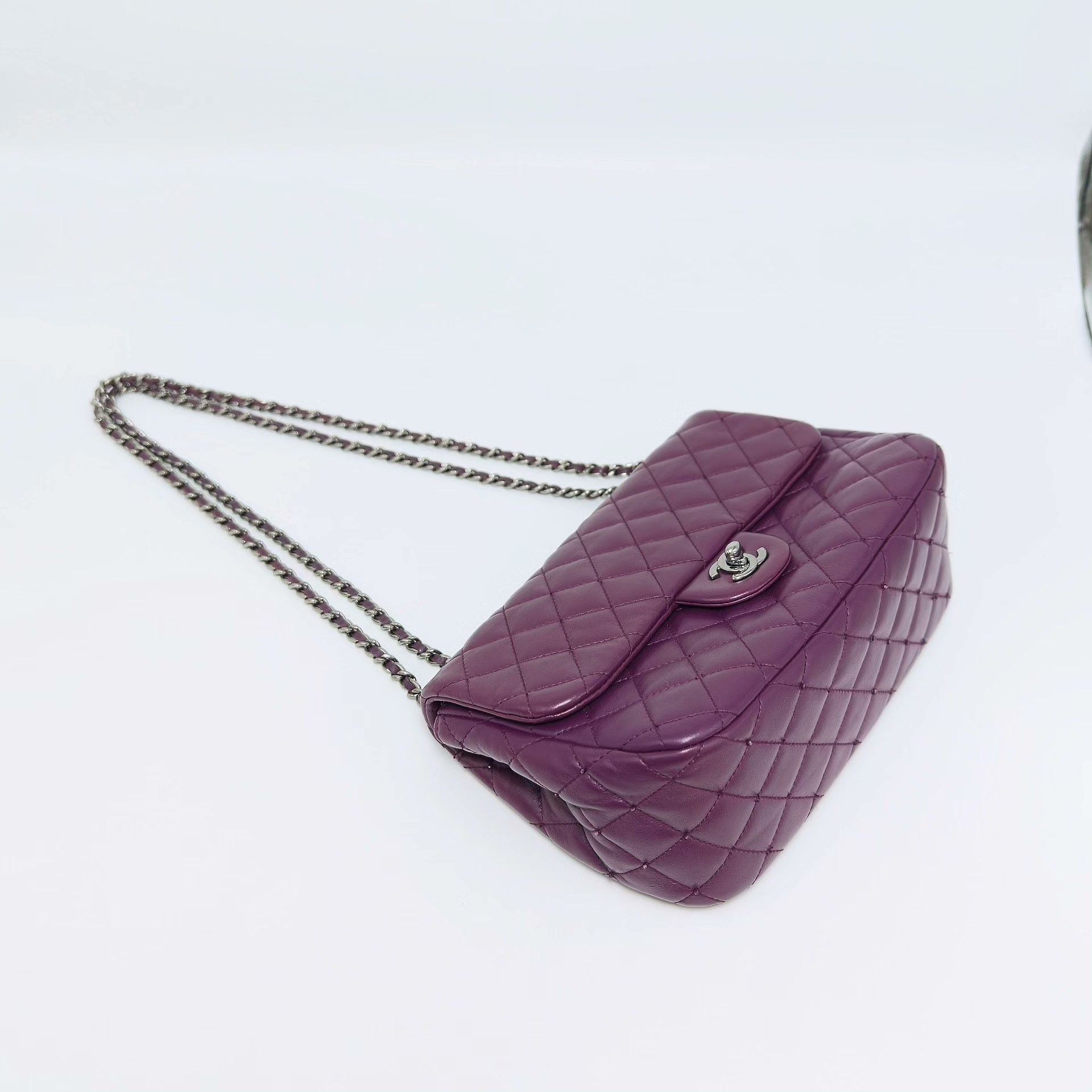 Chanel Pre-loved Bag Very good condition Size ONE SIZE - 4 Thumbnail