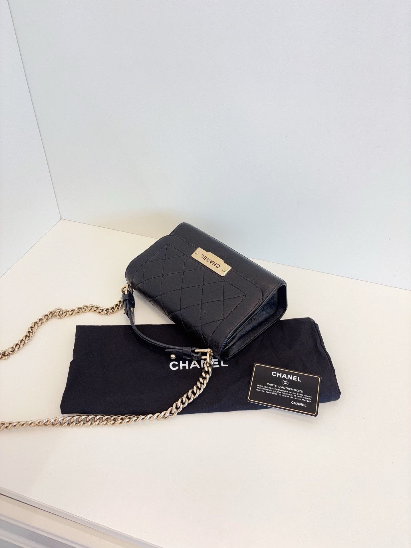 Chanel Pre-loved Bag Very good condition Size ONE SIZE - 6 Thumbnail