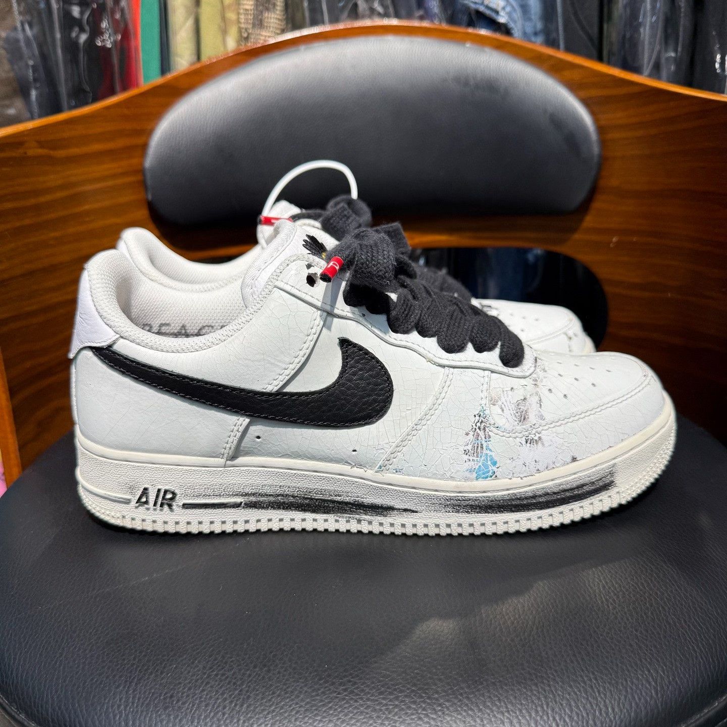 Nike Nike AF1 White Lowtop Sneakers 8.5 Men Size US 8.5 / EU 41-42 - 4 Thumbnail