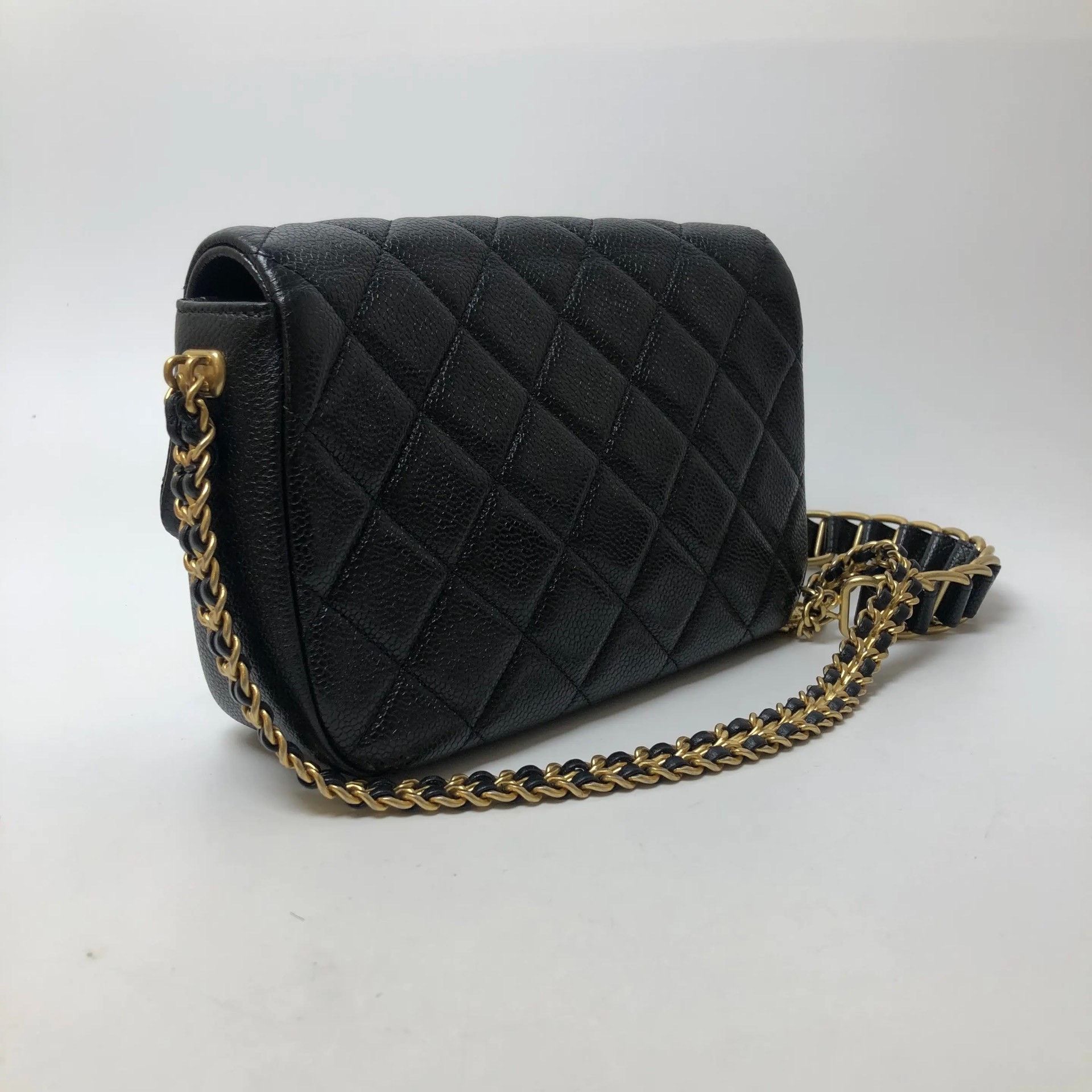 Chanel Pre-loved Bag Very good condition Size ONE SIZE - 6 Thumbnail