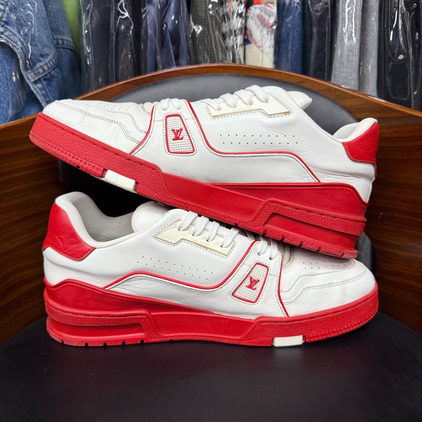 Louis Vuitton Louis Vuitton Training Red Lowtop Sneakers 9 Men Size US 9 / EU 42 - 7 Thumbnail