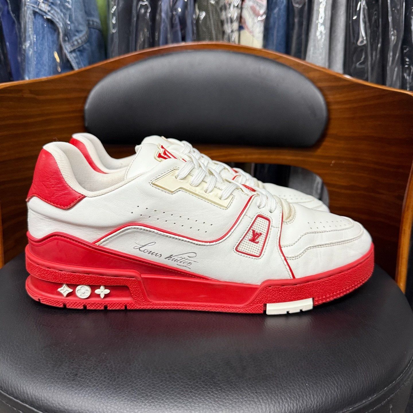 Louis Vuitton Louis Vuitton Training Red Lowtop Sneakers 9 Men Size US 9 / EU 42 - 4 Thumbnail