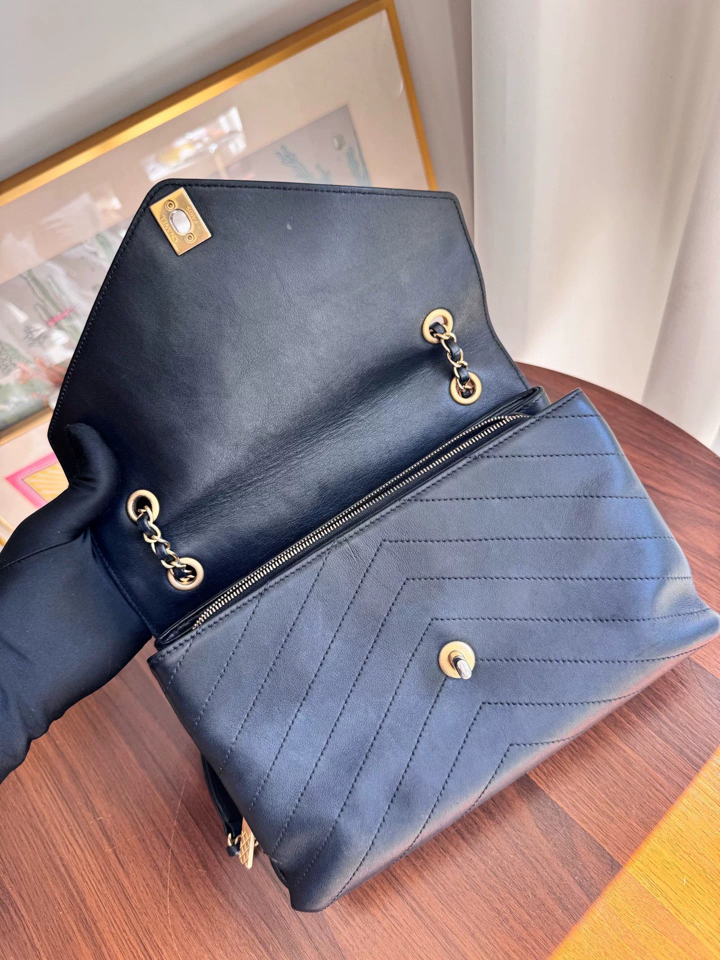 Chanel Pre-loved Bag Very good condition Size ONE SIZE - 8 Thumbnail
