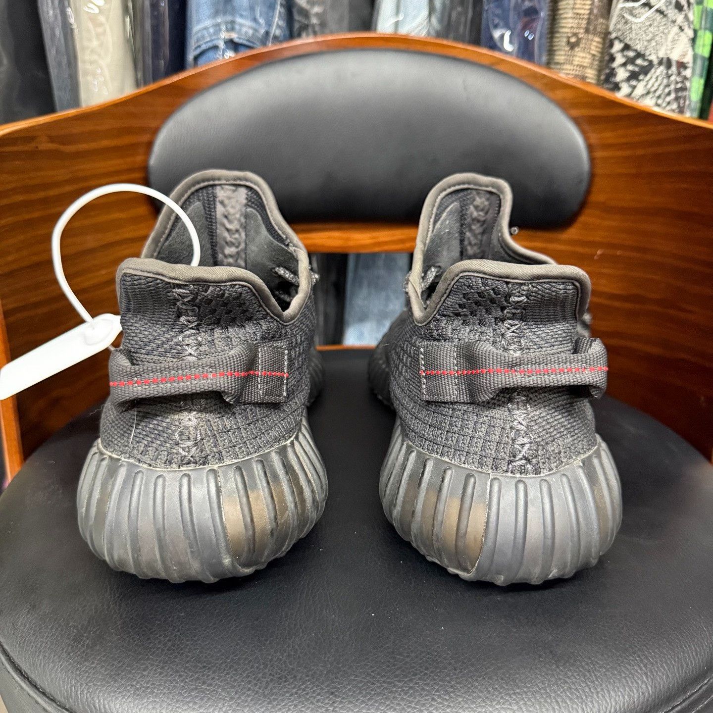 Adidas Adidas YEEZY350 Black Lowtop Sneakers 12 Men Size US 12 / EU 45 - 3 Thumbnail