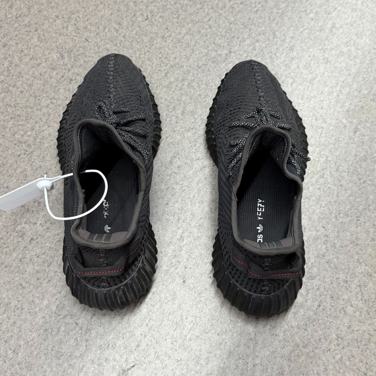 Adidas Adidas YEEZY350 Black Lowtop Sneakers 12 Men Size US 12 / EU 45 - 8 Thumbnail