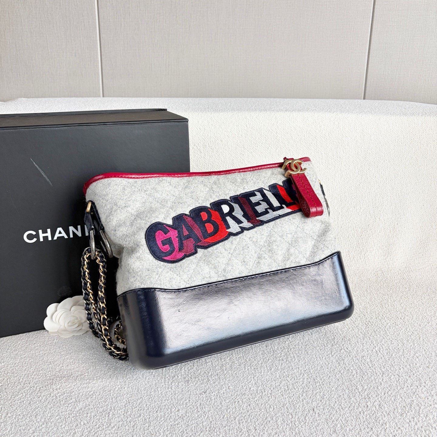 Chanel Pre-loved Bag Very good condition Size ONE SIZE - 6 Thumbnail