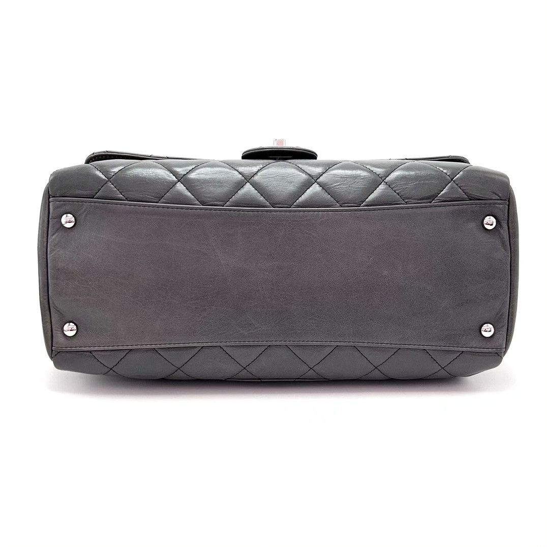 Chanel Pre-loved Bag Very good condition Size ONE SIZE - 5 Thumbnail