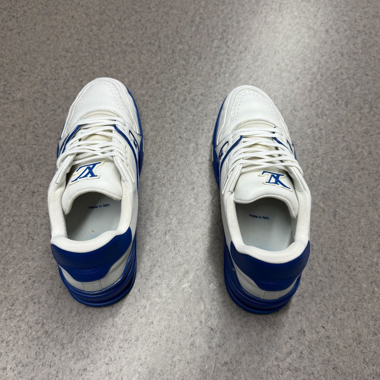 Louis Vuitton Louis Vuitton Training Blue Lowtop Sneakers 9 Men Size US 9 / EU 42 - 8 Thumbnail