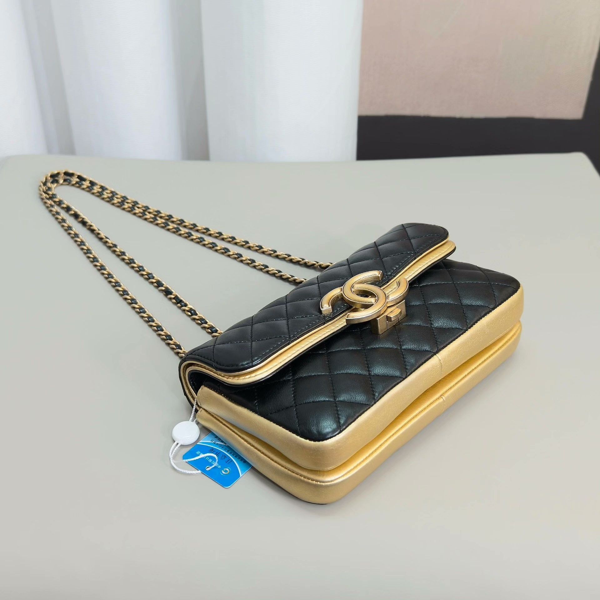 Chanel Pre-loved Bag Very good condition Size ONE SIZE - 3 Thumbnail