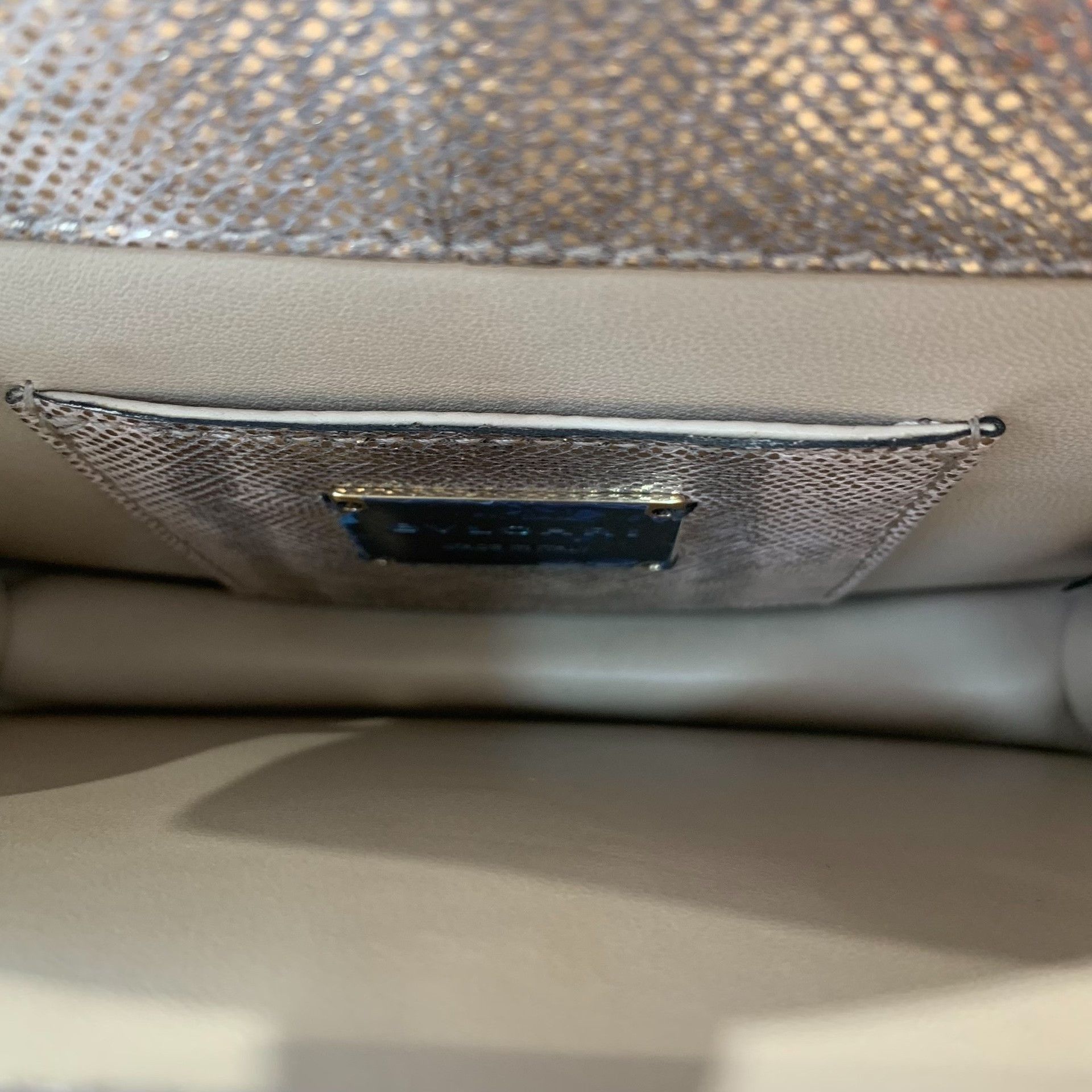 Bvlgari Pre-loved Bag Very good condition Size ONE SIZE - 6 Thumbnail