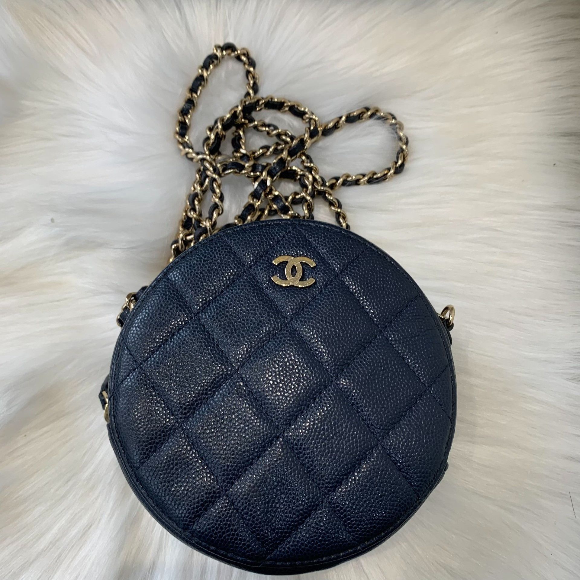 Chanel Pre-loved Bag Very good condition Size ONE SIZE - 6 Thumbnail