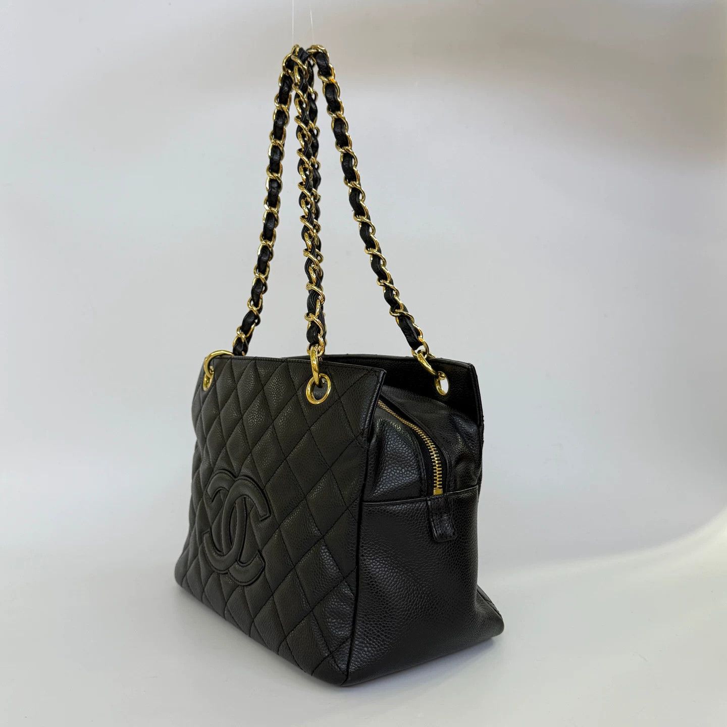 Chanel Pre-loved Bag Very good condition Size ONE SIZE - 2 Thumbnail