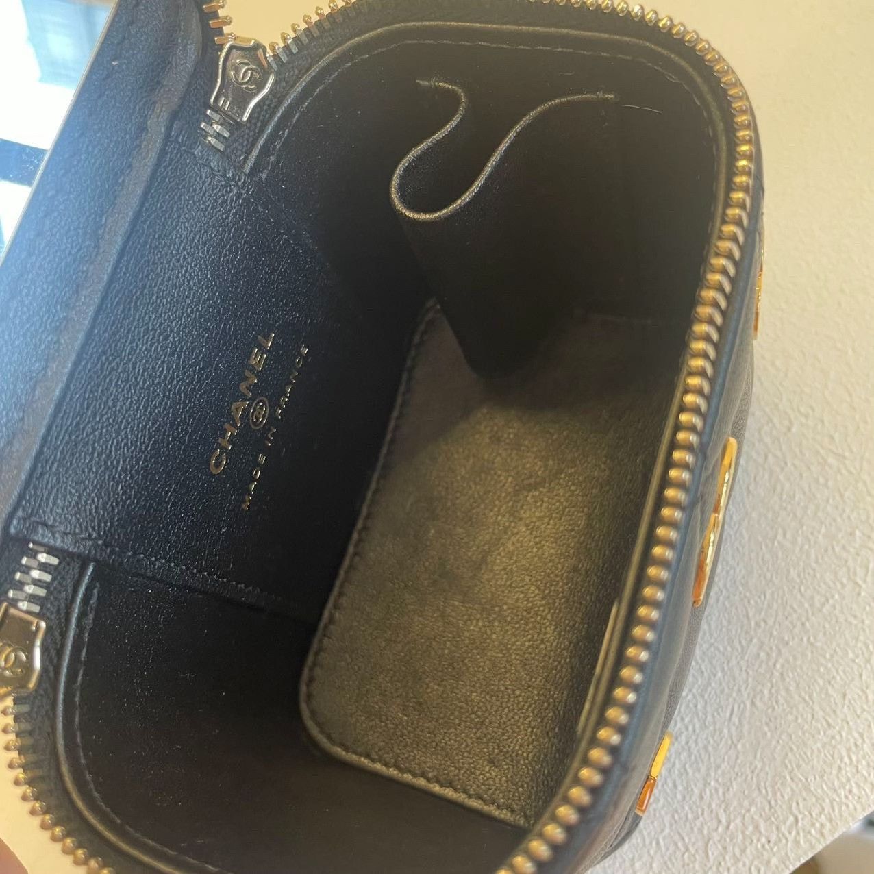 Chanel Pre-loved Bag Very good condition Size ONE SIZE - 7 Thumbnail