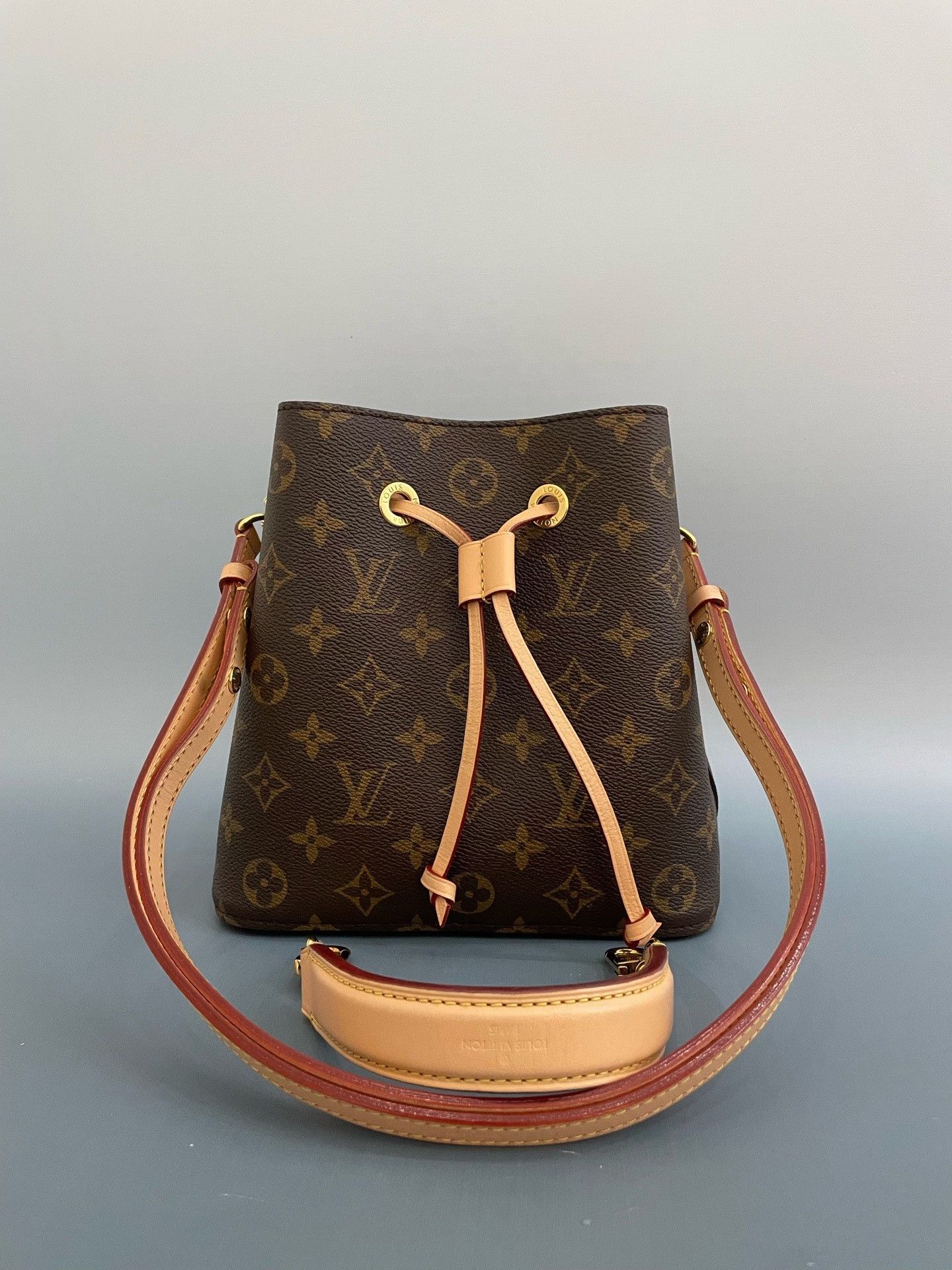 Louis Vuitton Pre-loved Bag Very good condition Size ONE SIZE - 2 Thumbnail