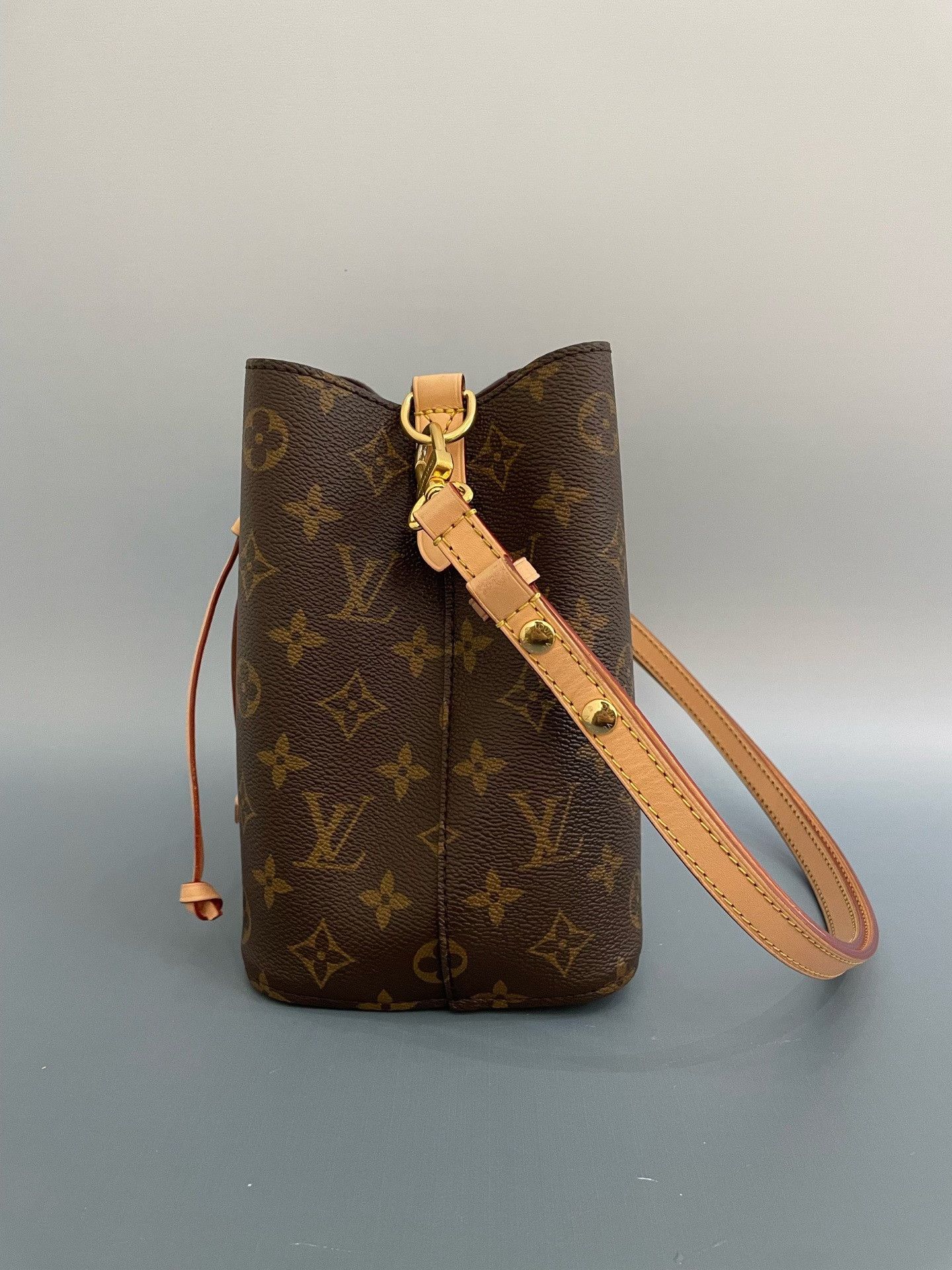 Louis Vuitton Pre-loved Bag Very good condition Size ONE SIZE - 5 Thumbnail