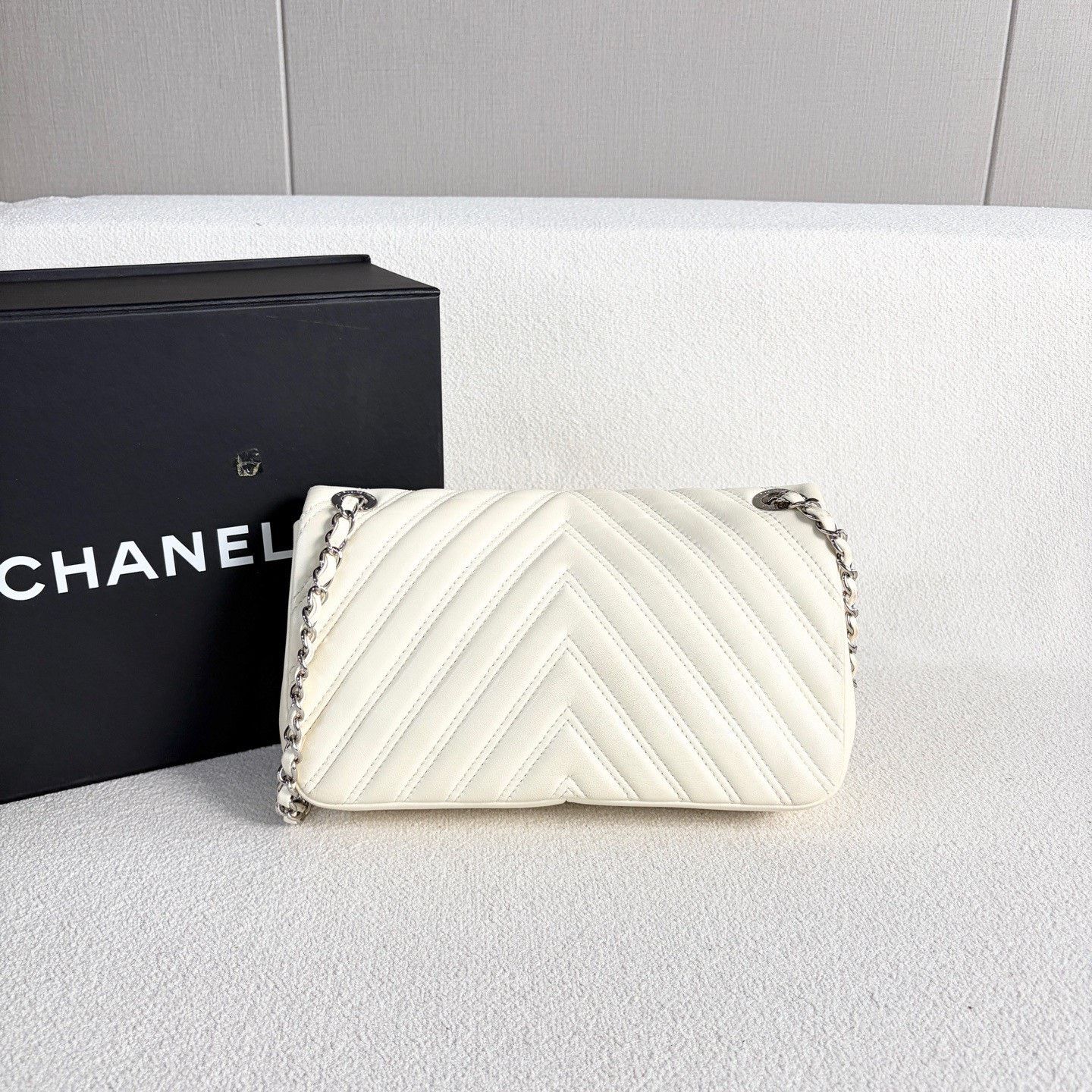 Chanel Pre-loved Bag Very good condition Size ONE SIZE - 3 Thumbnail