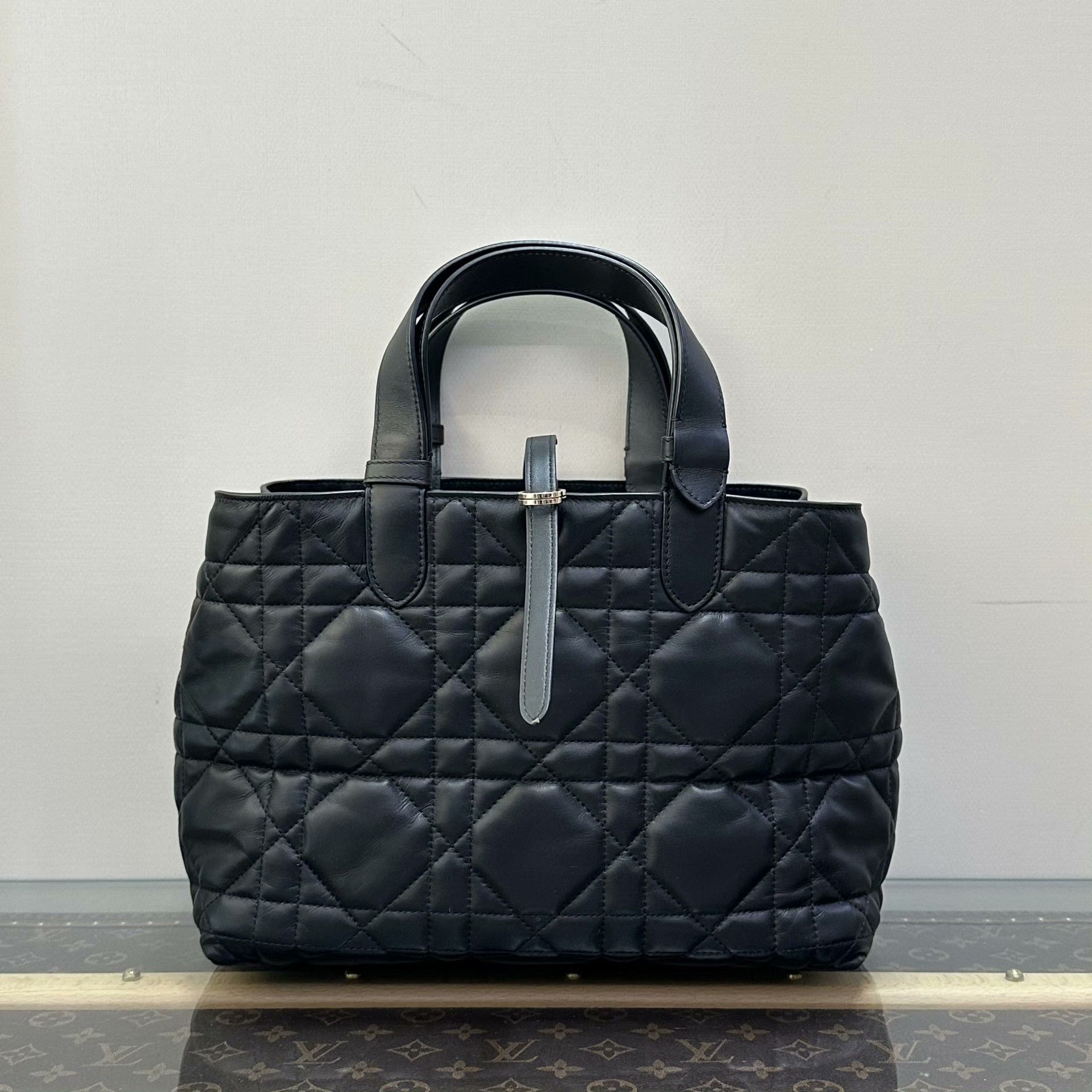 Dior Pre-loved Bag Very good condition Size ONE SIZE - 2 Thumbnail