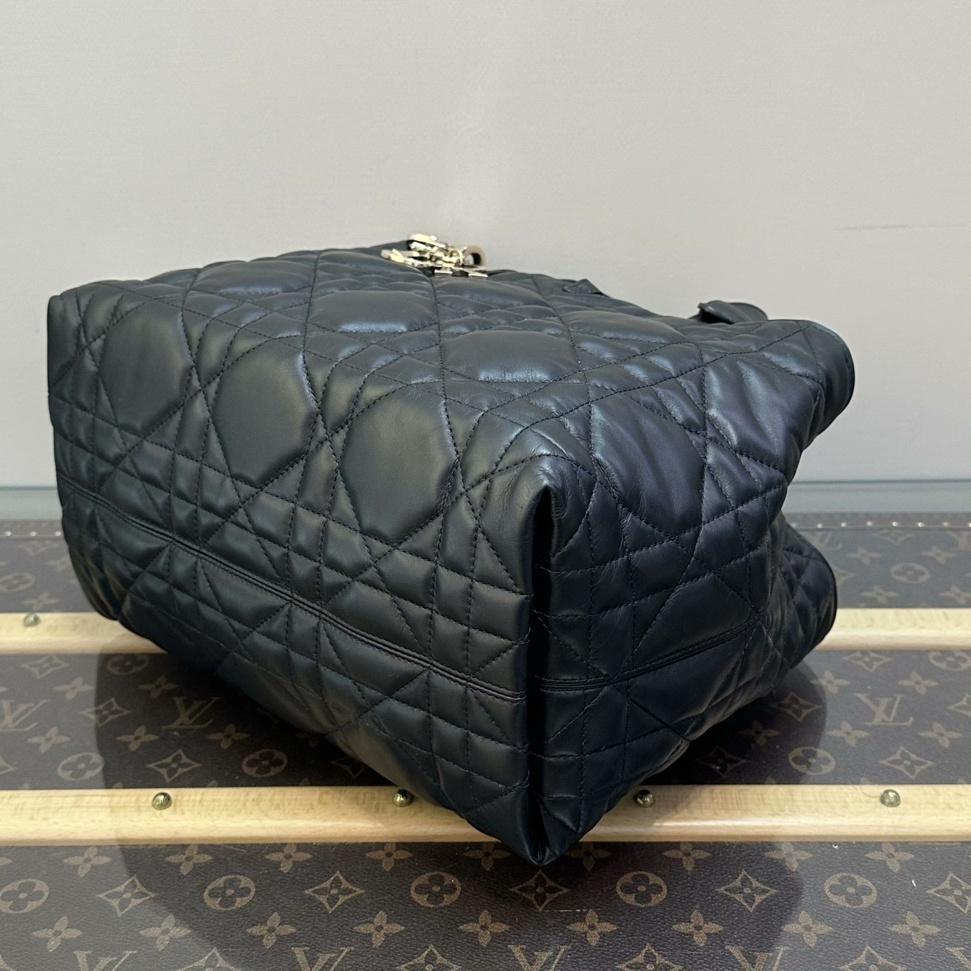 Dior Pre-loved Bag Very good condition Size ONE SIZE - 4 Thumbnail