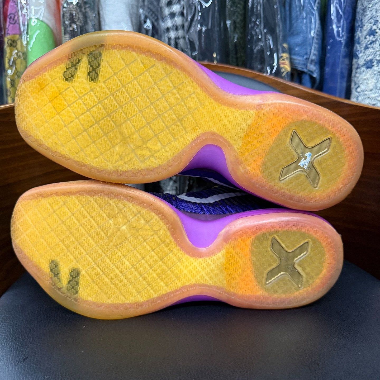 Nike Nike KOBE10 Lowtop Sneakers 9.5 Men Size US 9.5 / EU 42-43 - 8 Thumbnail