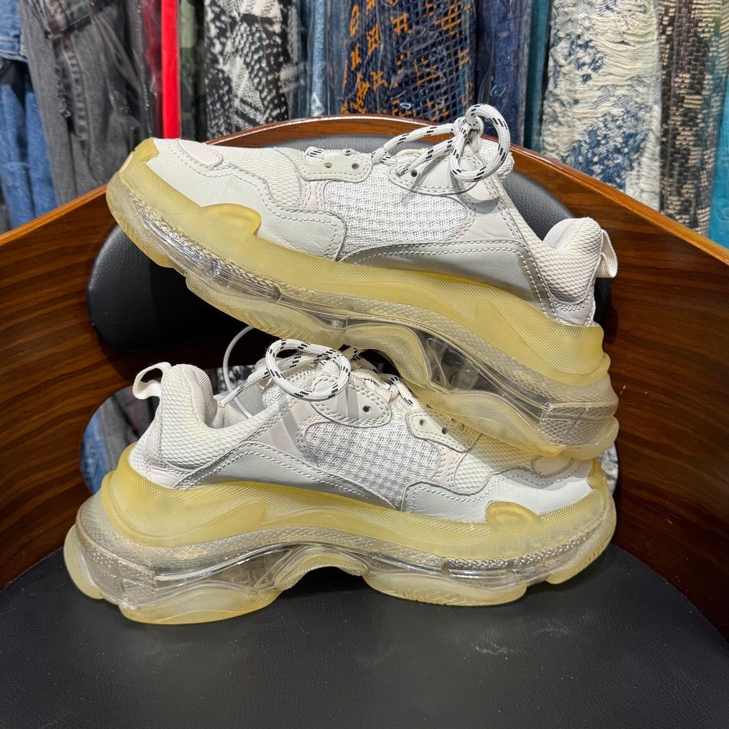 Balenciaga Balenciaga Clear Lowtop Sneakers us_7-5 Women Size US 7.5 / IT 37.5 - 7 Thumbnail