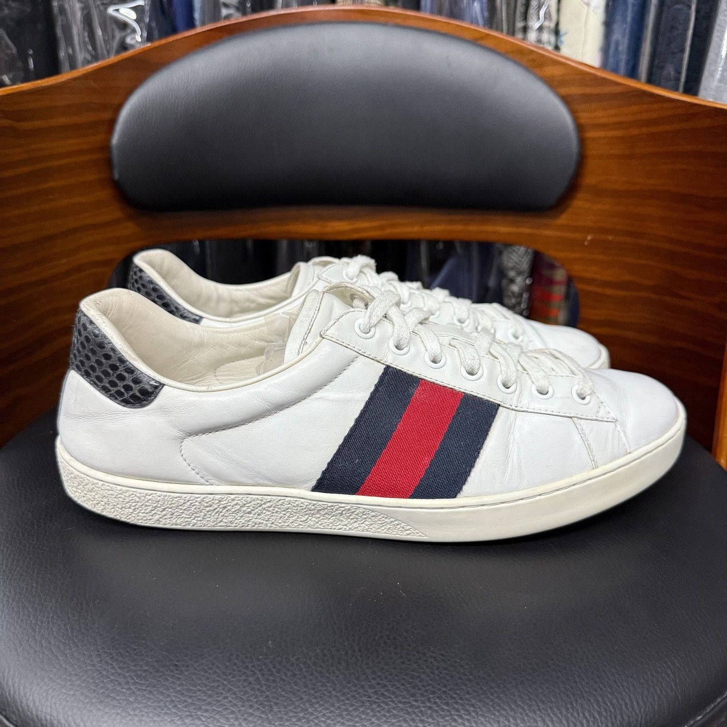 Gucci Gucci Animal Print White Lowtop Sneakers 8.5 Men Size US 8.5 / EU 41-42 - 4 Thumbnail