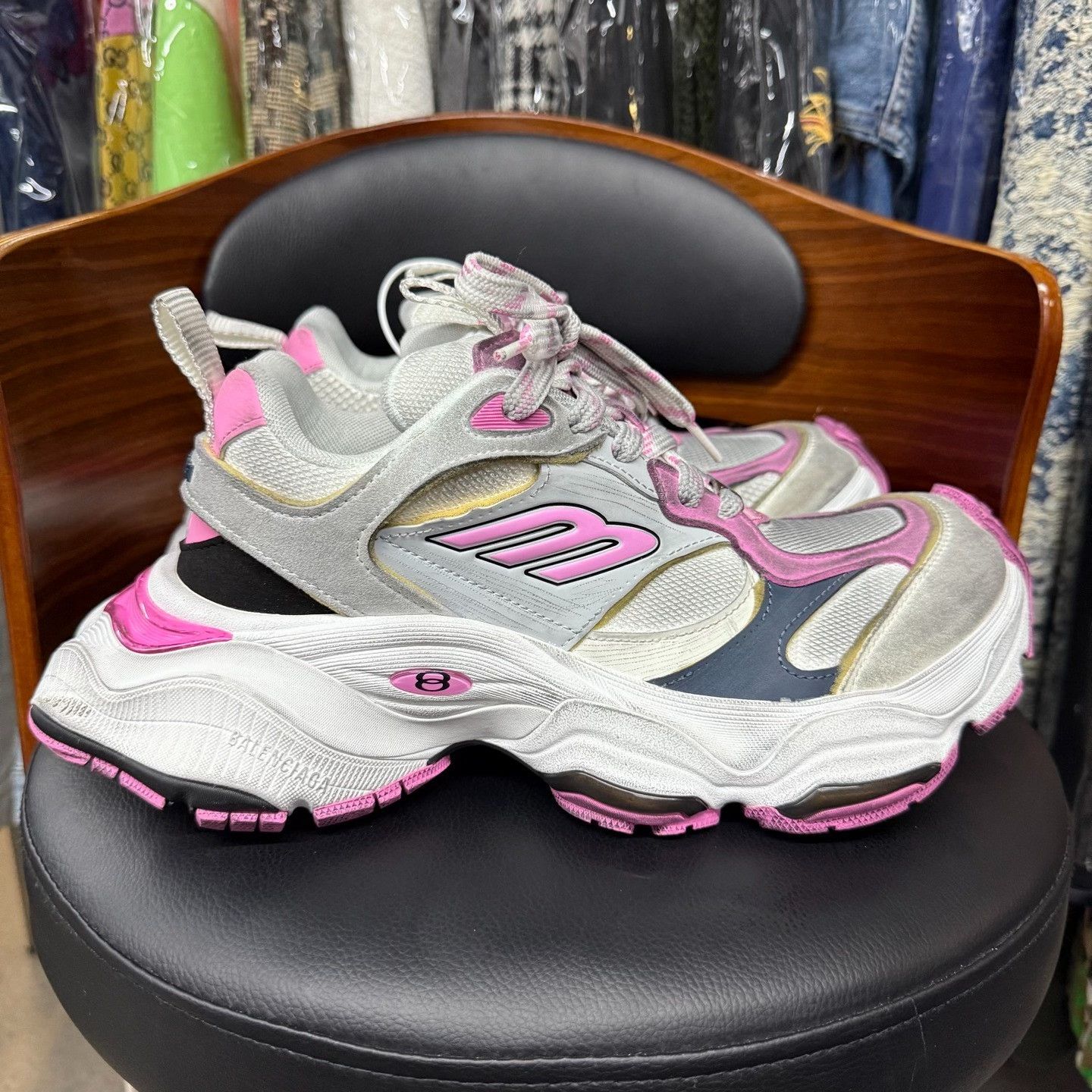 Balenciaga Balenciaga Distressed Pink Lowtop Sneakers us_8-5 Women Size US 8.5 / IT 38.5 - 4 Thumbnail