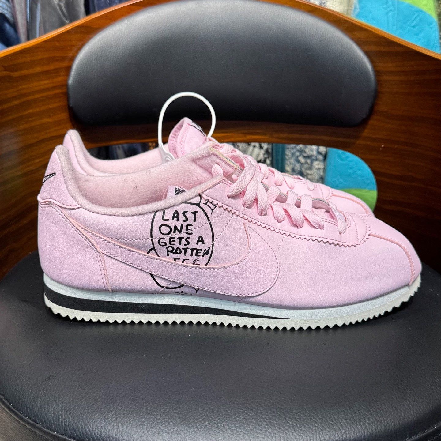 Nike Nike Collab Pink Lowtop Sneakers 11 Men Size US 11 / EU 44 - 4 Thumbnail