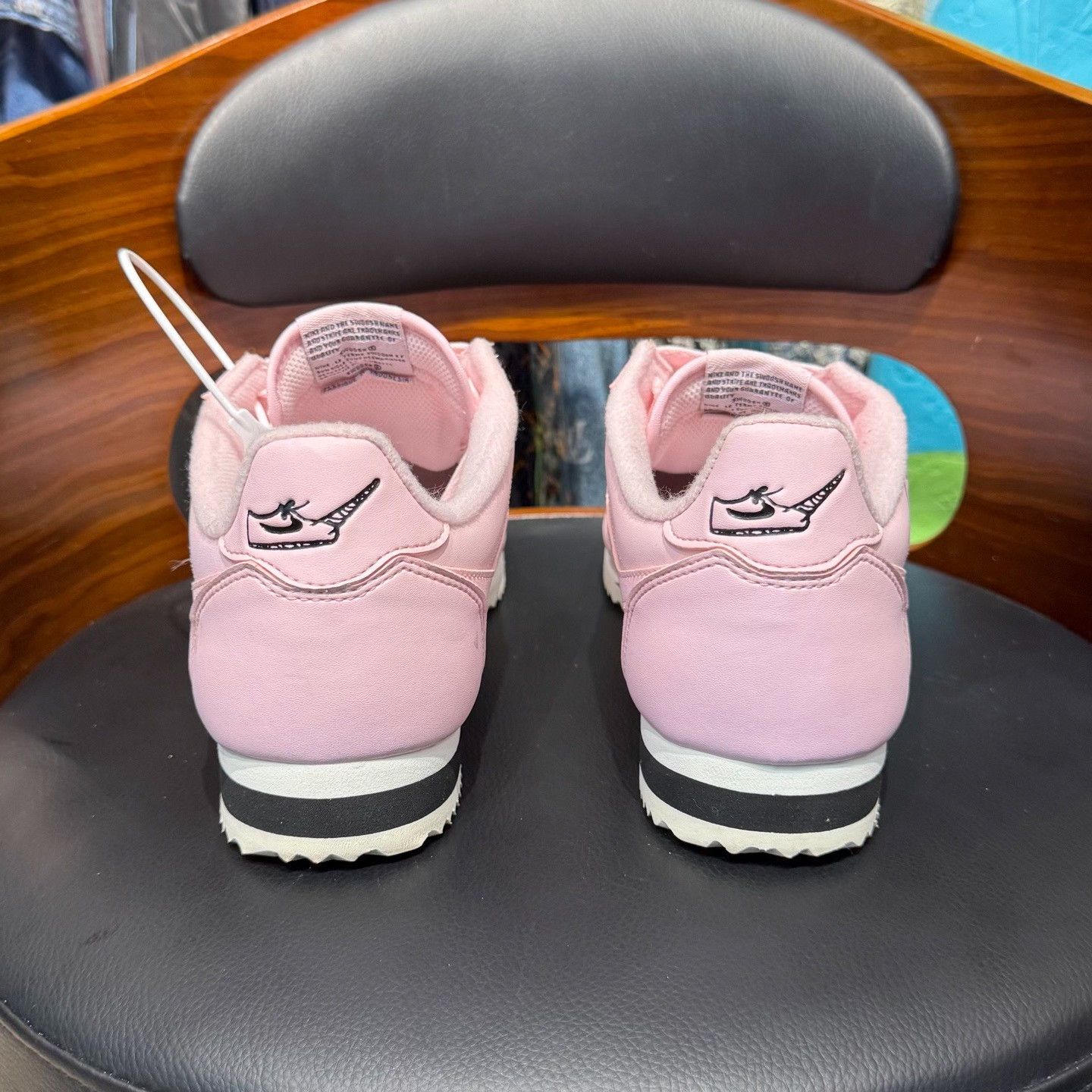 Nike Nike Collab Pink Lowtop Sneakers 11 Men Size US 11 / EU 44 - 3 Thumbnail