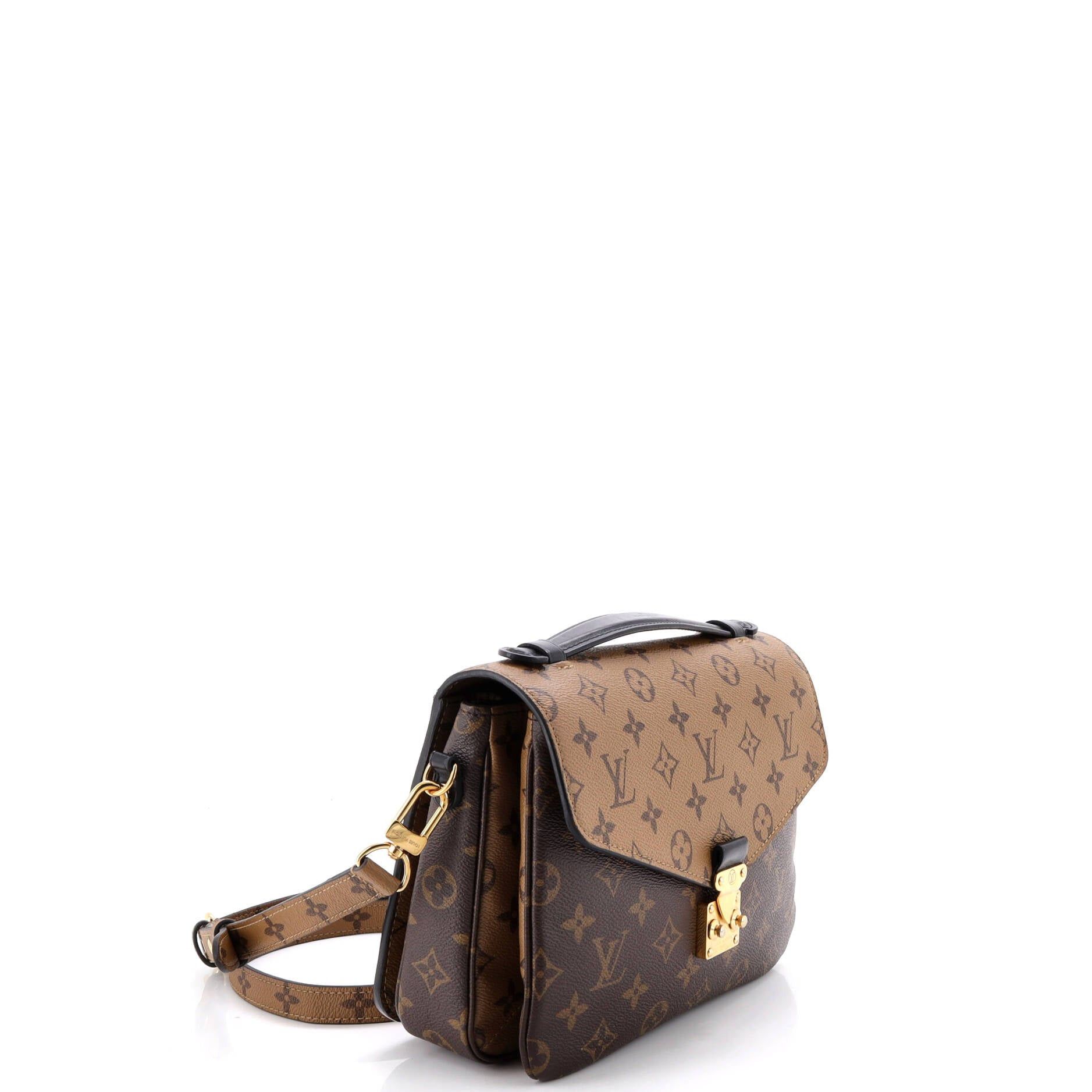 Louis Vuitton Pochette Metis Size ONE SIZE - 2 Thumbnail