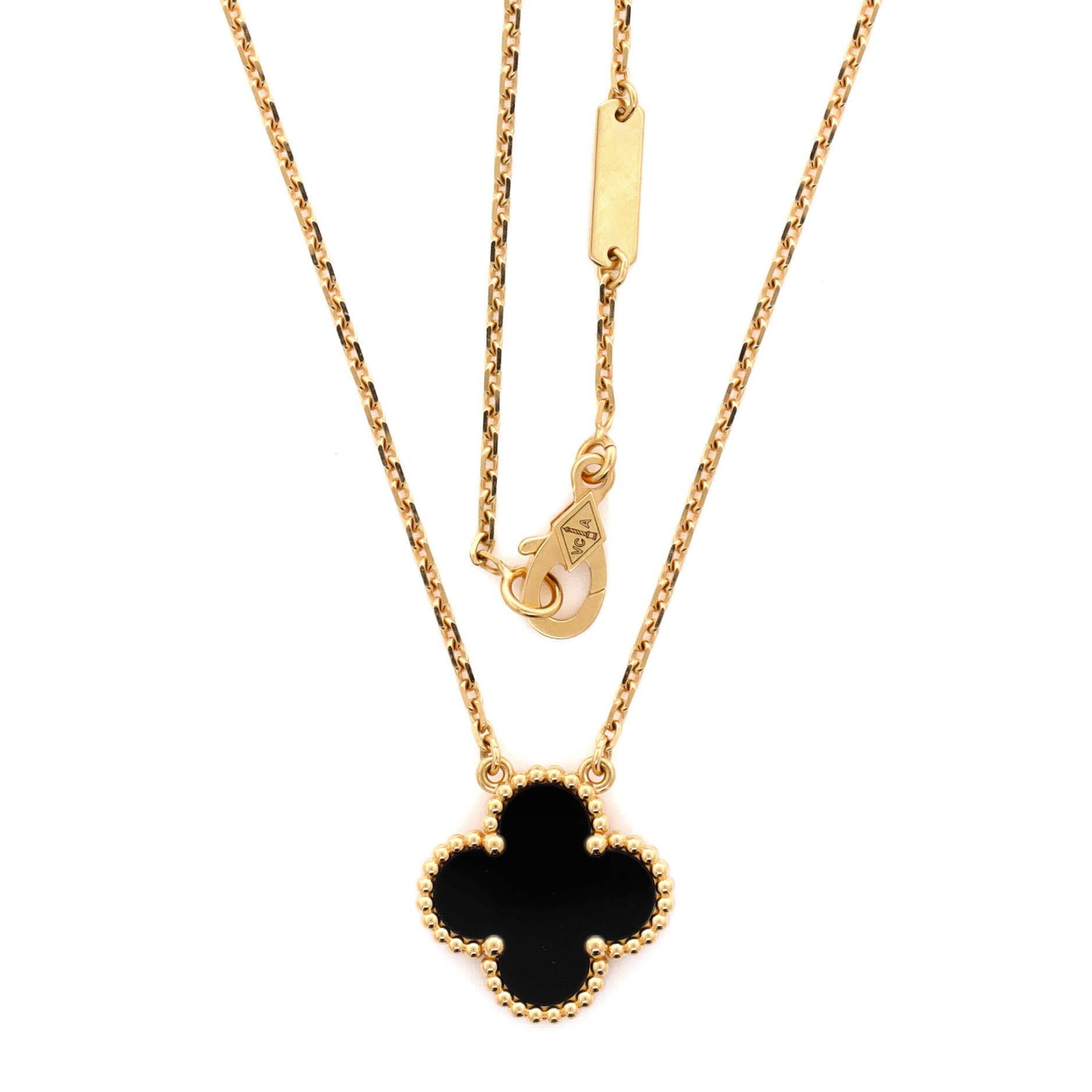 Van Cleef & Arpels Vintage Alhambra Pendant Necklace Size ONE SIZE - 2 Thumbnail