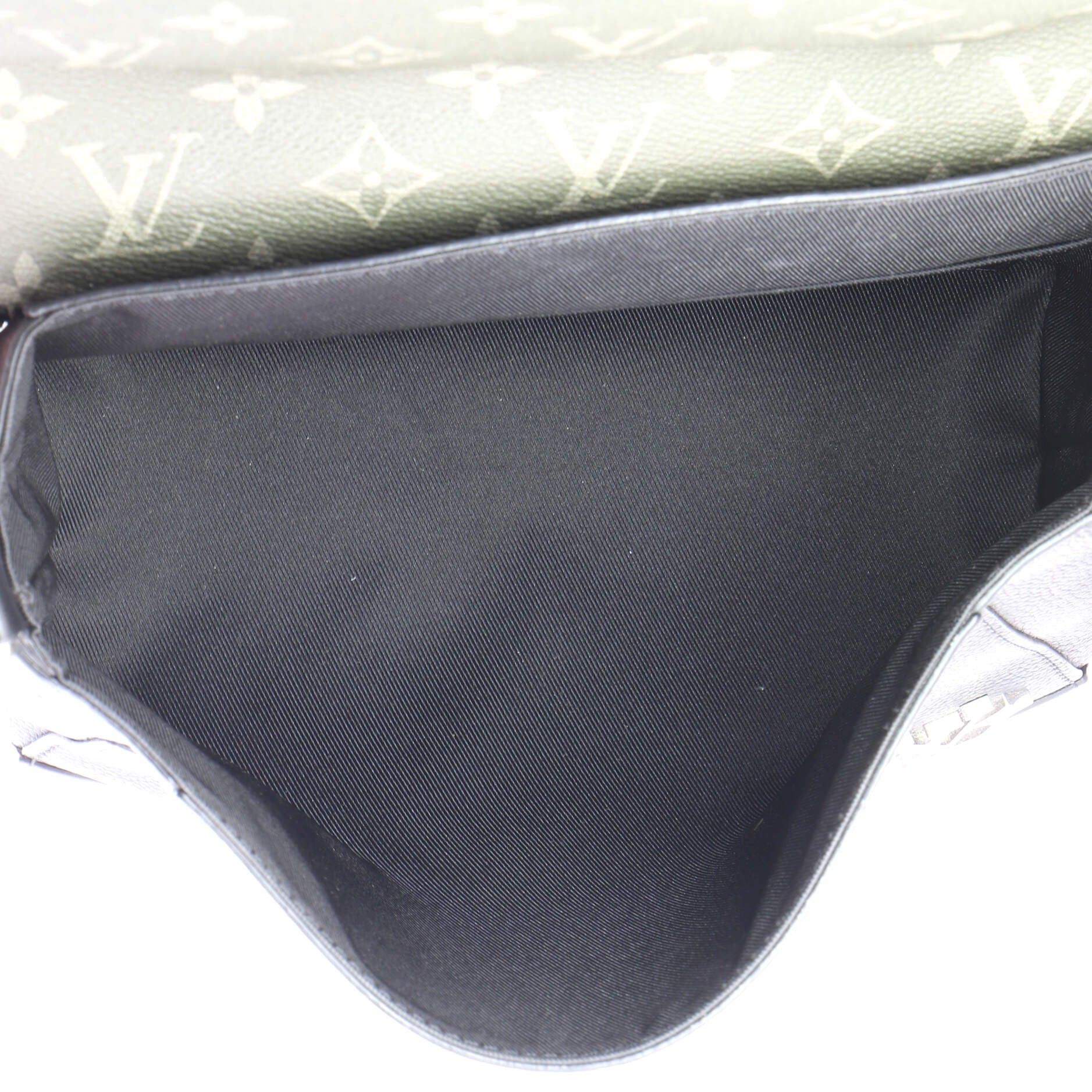 Louis Vuitton Pulse Messenger Size ONE SIZE - 5 Thumbnail