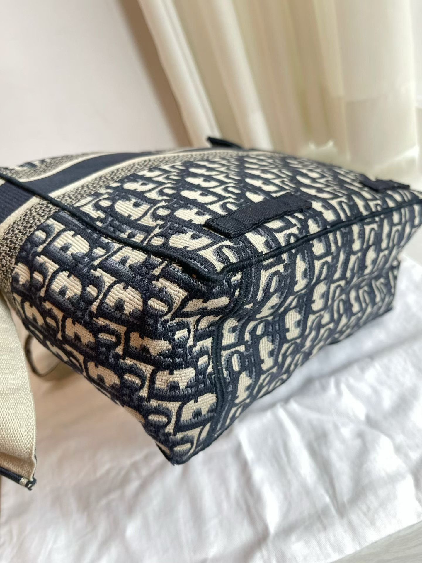 Dior Pre-loved Bag Very good condition Size ONE SIZE - 7 Thumbnail