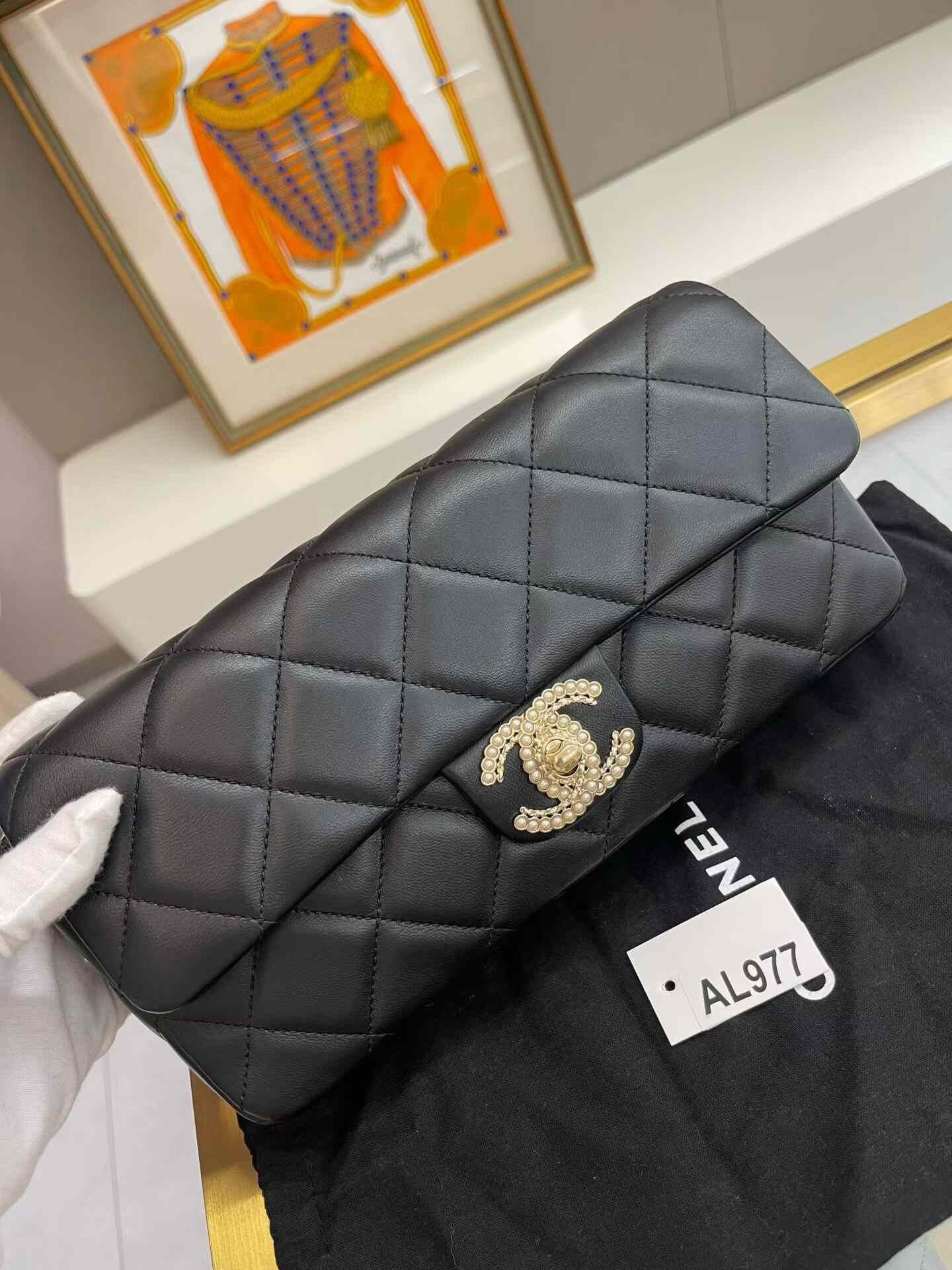 Chanel Pre-loved Bag Very good condition Size ONE SIZE - 2 Thumbnail