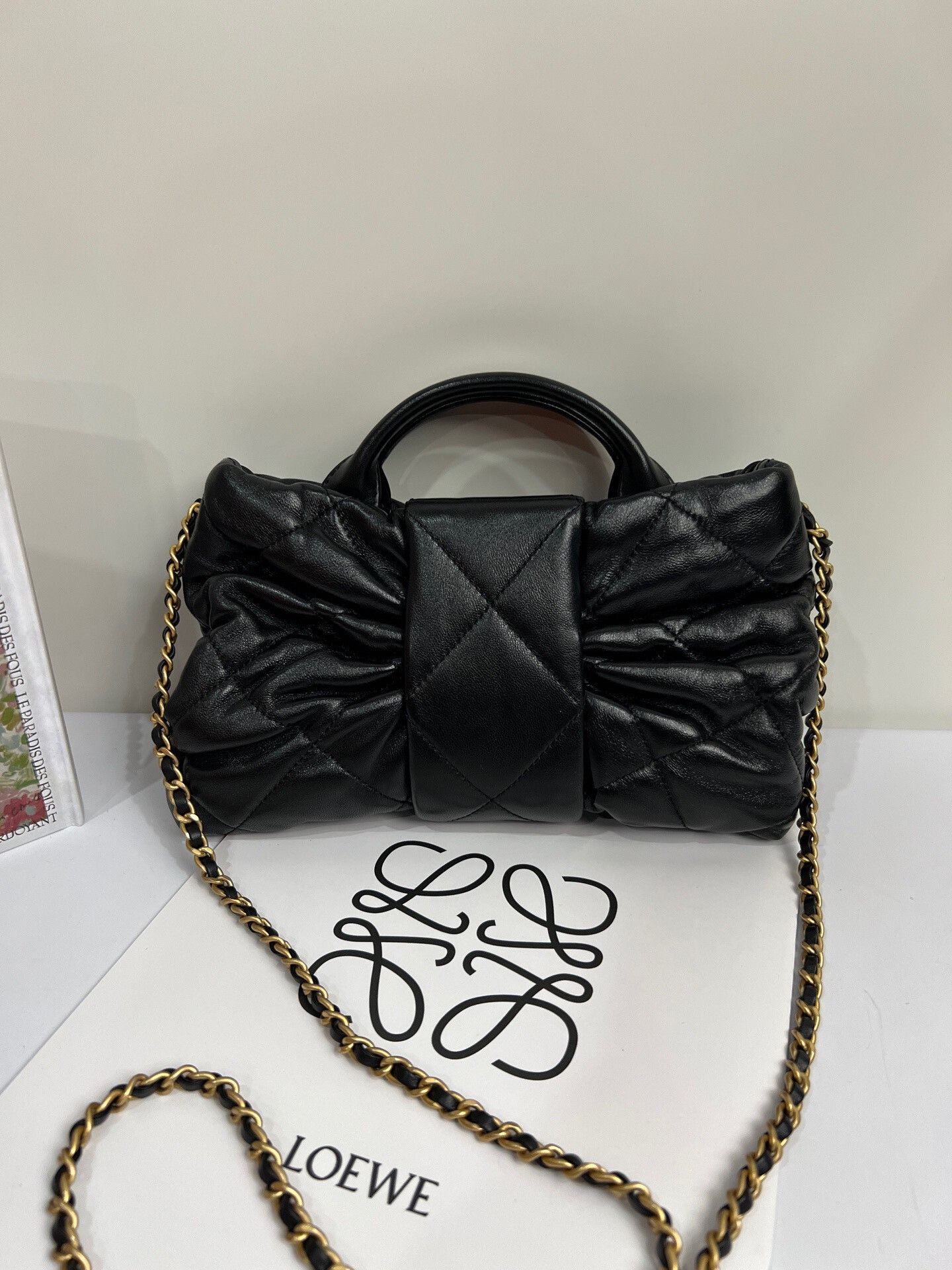 Chanel Pre-loved Bag Very good condition Size ONE SIZE - 2 Thumbnail
