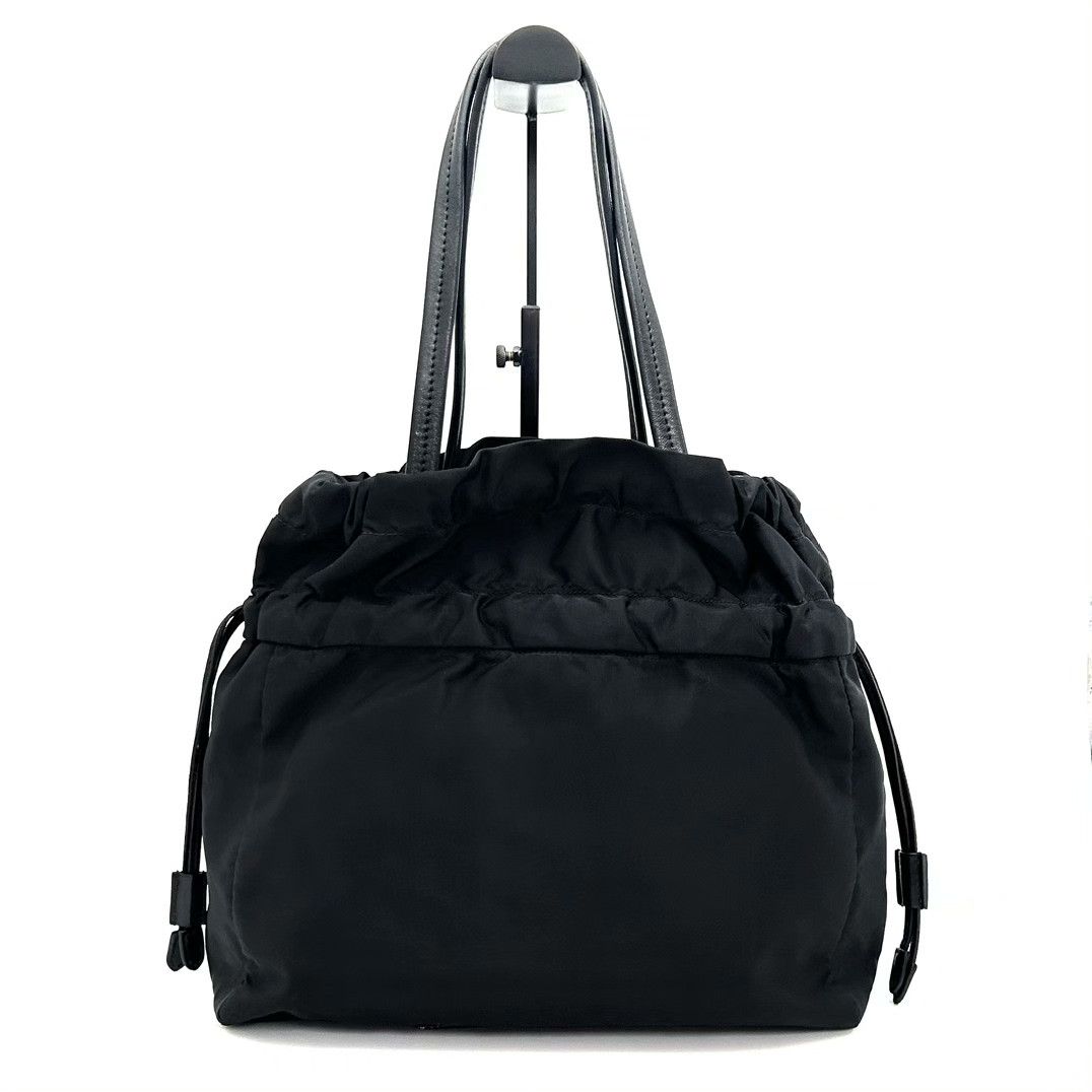 Prada Pre-loved Bag Very good condition Size ONE SIZE - 2 Thumbnail