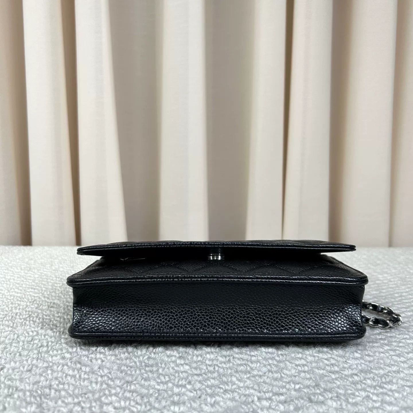 Chanel Pre-loved Bag Very good condition Size ONE SIZE - 3 Thumbnail