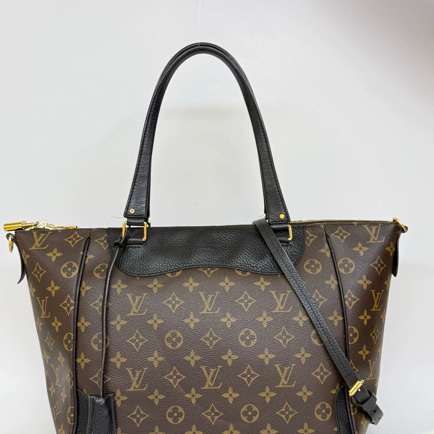 Louis Vuitton Pre-loved Bag Very good condition Size ONE SIZE - 4 Thumbnail