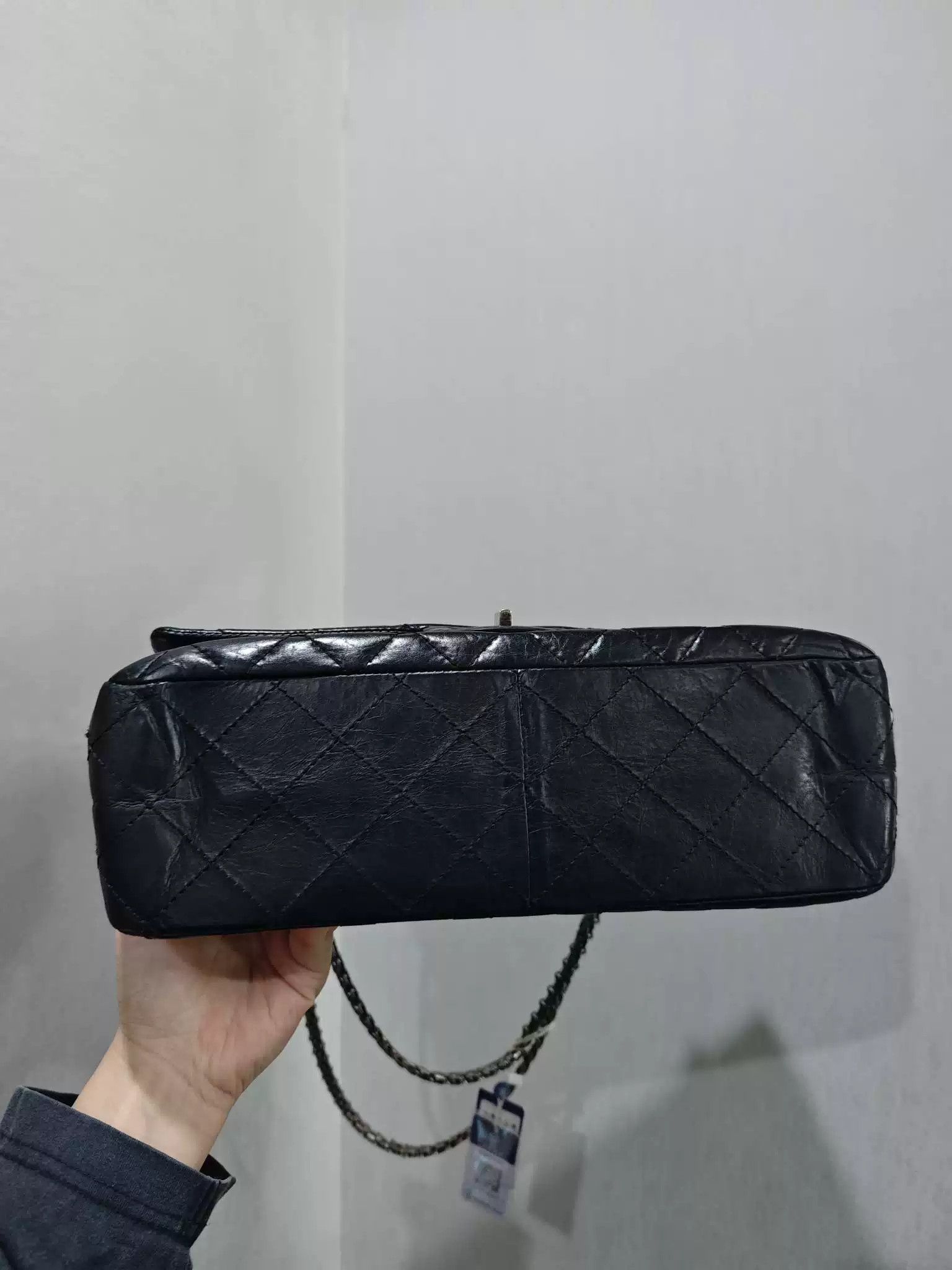 Chanel Pre-loved Bag Very good condition Size ONE SIZE - 4 Thumbnail