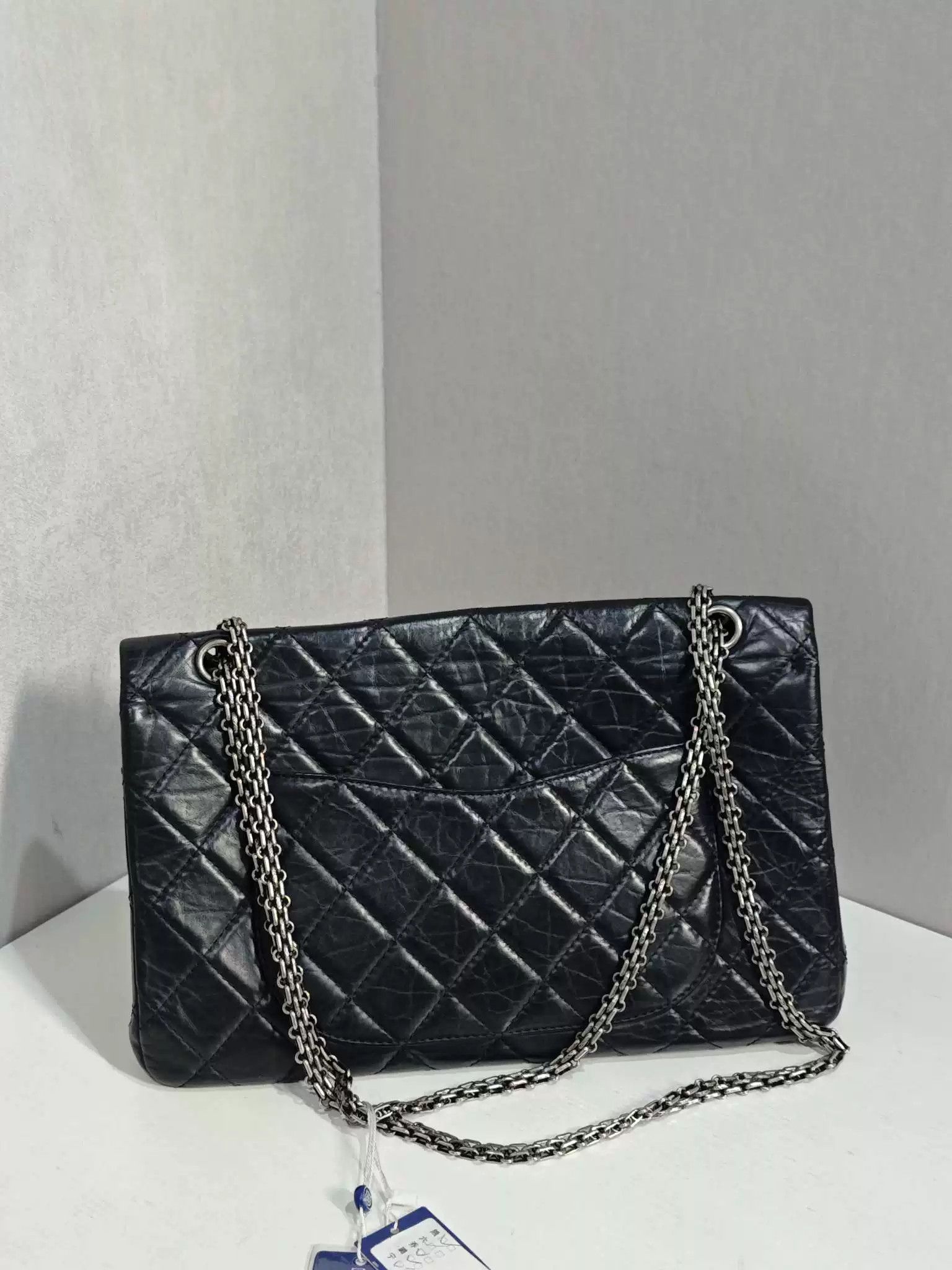 Chanel Pre-loved Bag Very good condition Size ONE SIZE - 2 Thumbnail