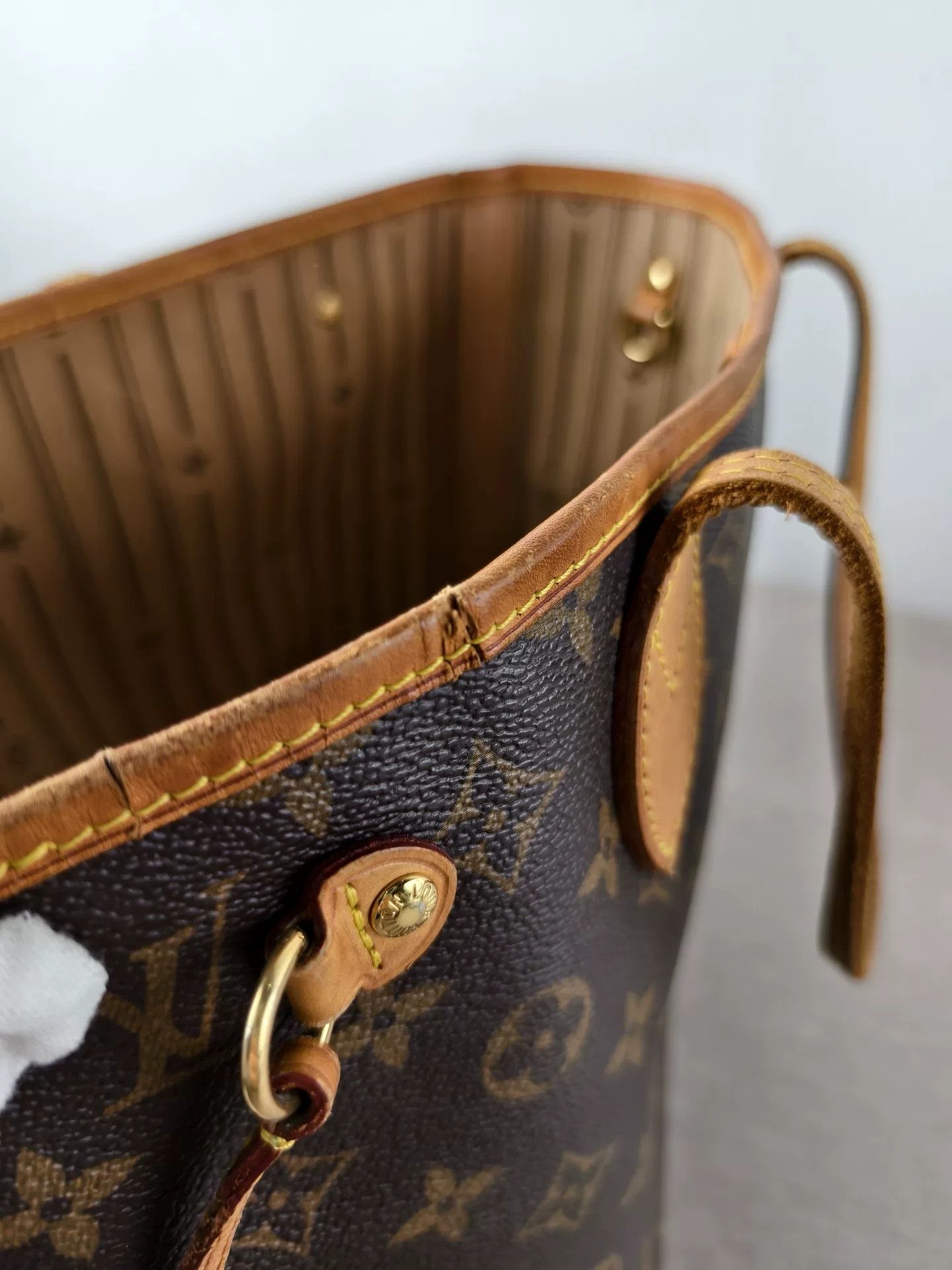 Louis Vuitton Pre-loved Bag Very good condition Size ONE SIZE - 9 Thumbnail