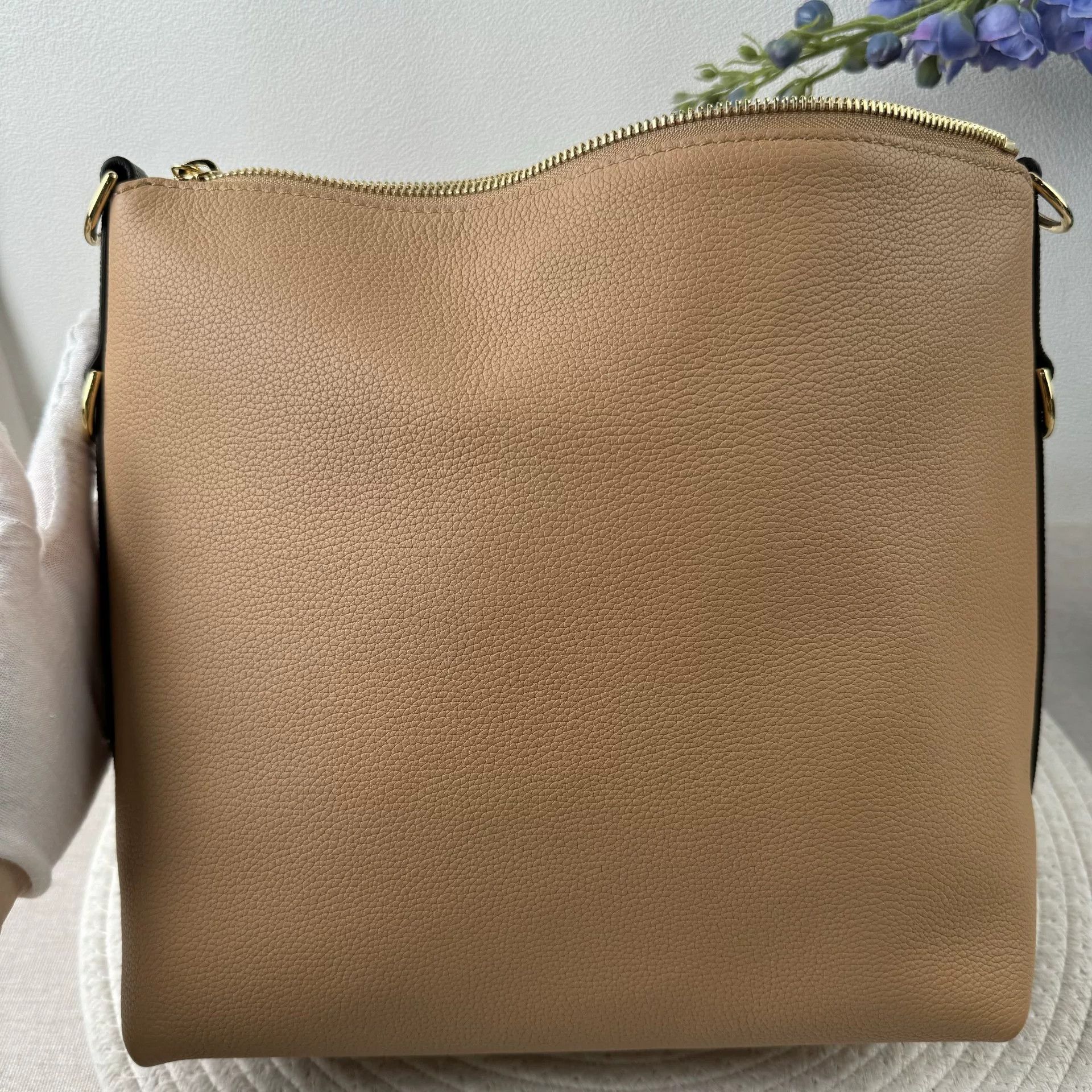Louis Vuitton Pre-loved Bag Brand new condition Size ONE SIZE - 8 Thumbnail