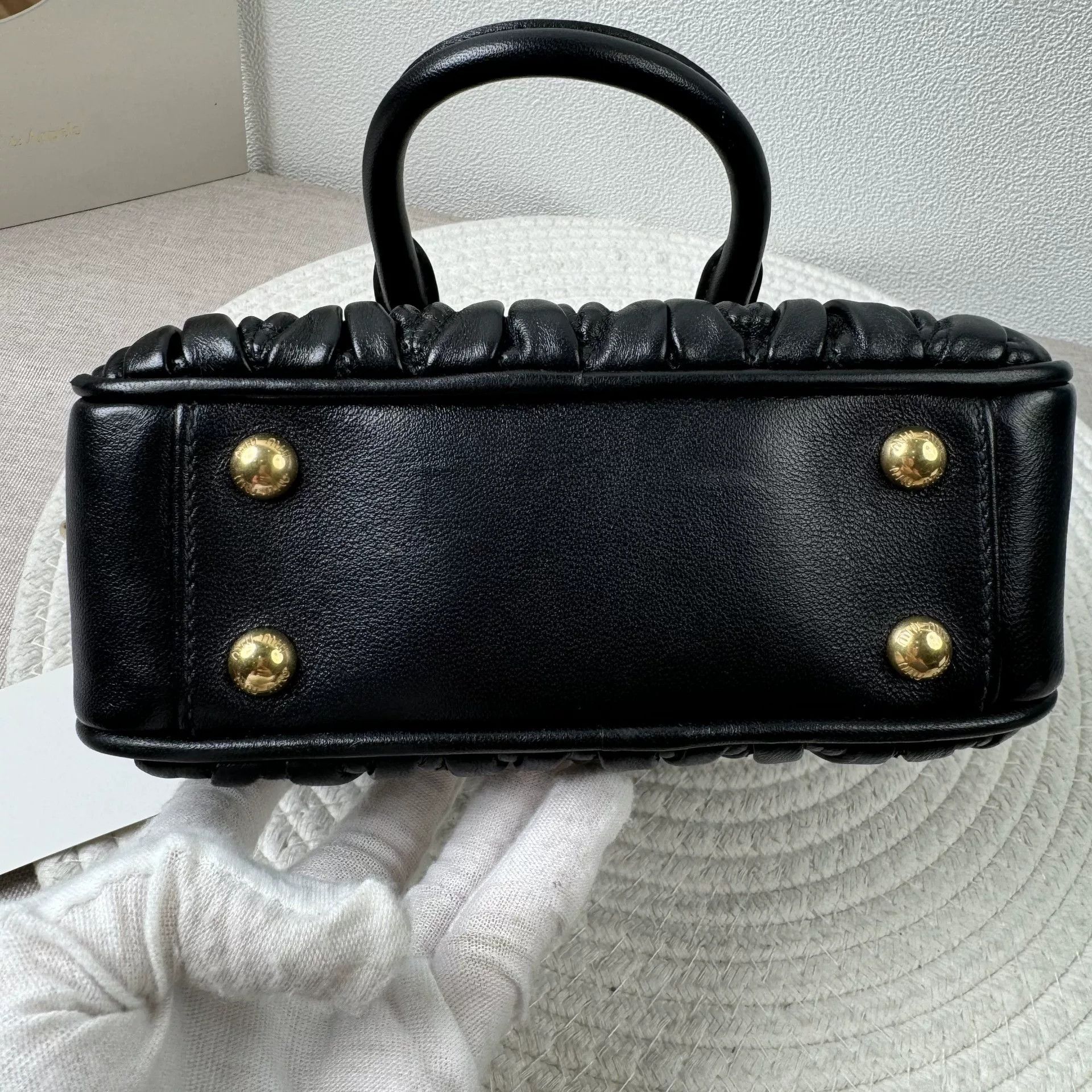 Miu Miu Pre-loved Bag Very good condition Size ONE SIZE - 8 Thumbnail