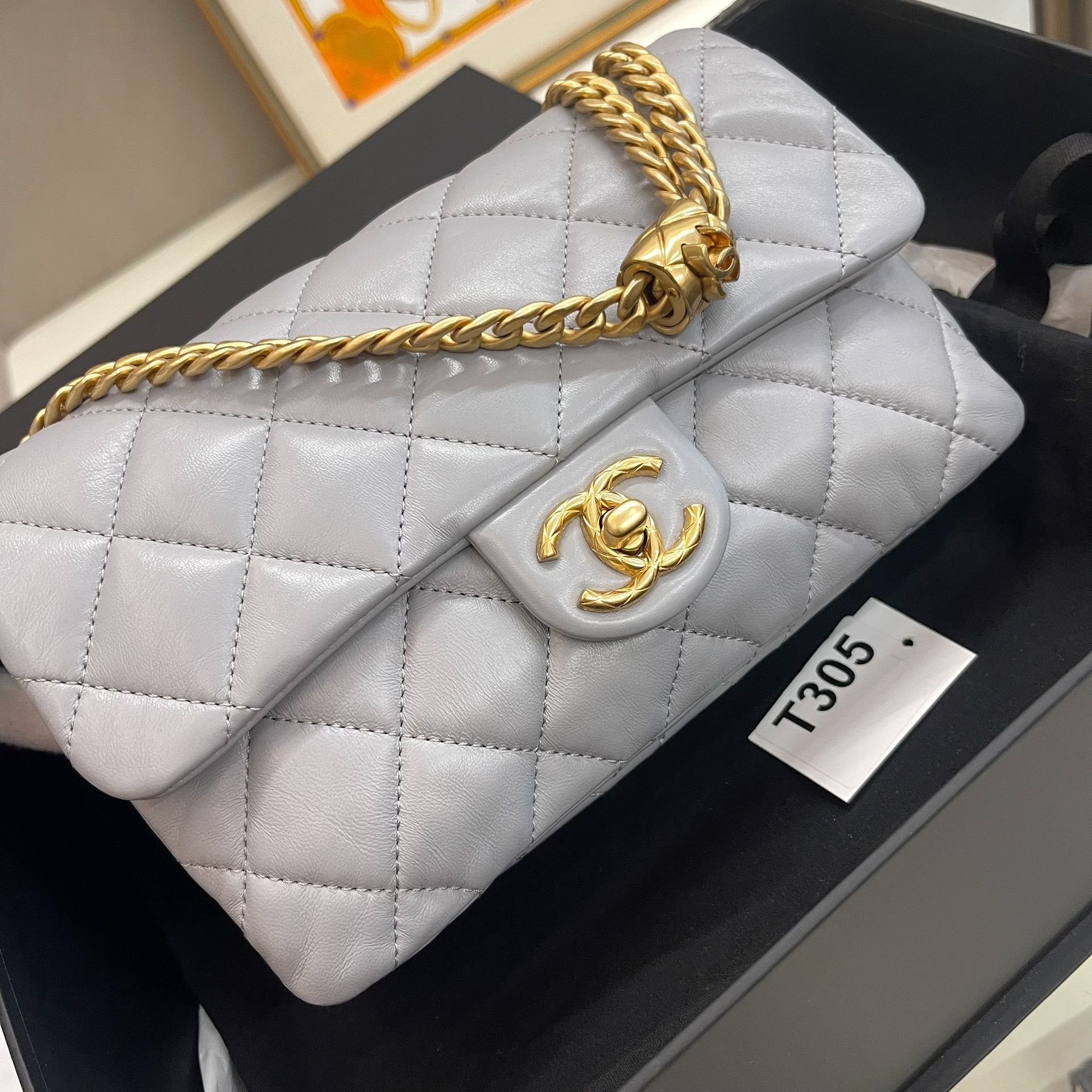 Chanel Pre-loved Bag Very good condition Size ONE SIZE - 2 Thumbnail