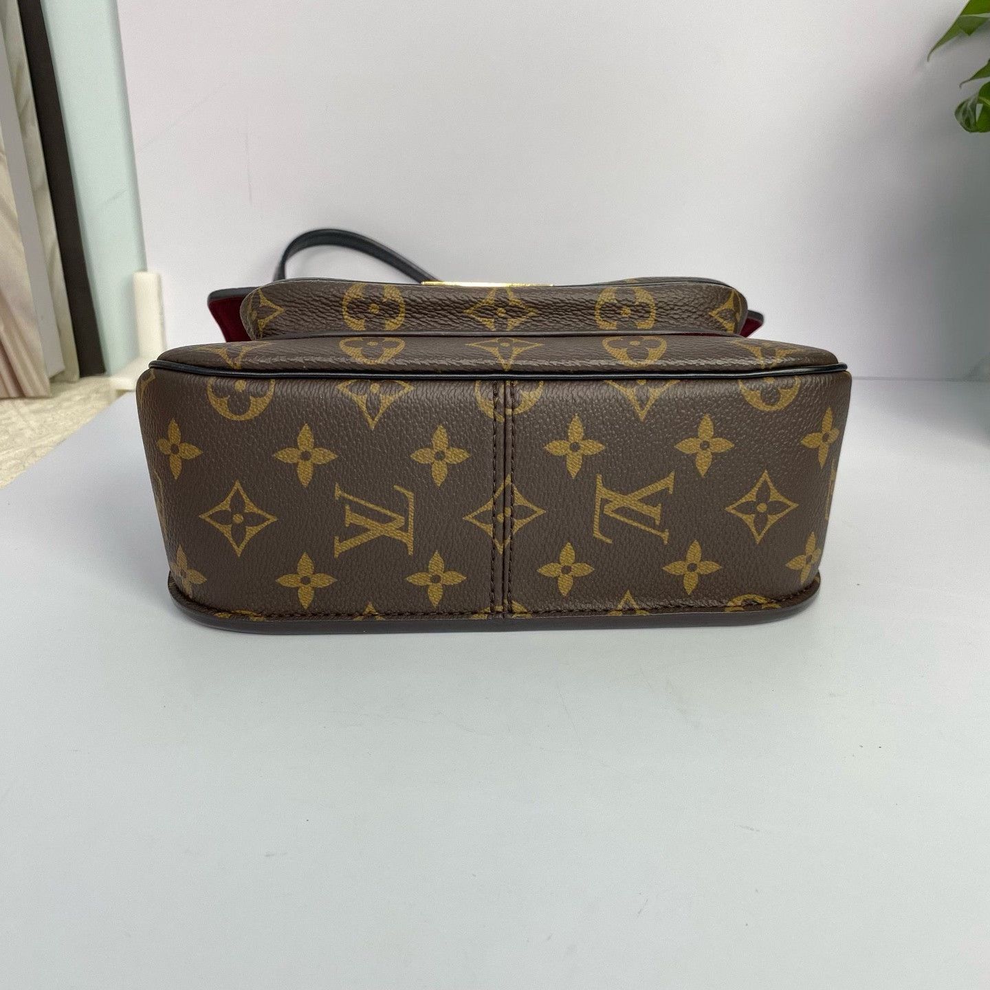 Louis Vuitton Pre-loved Bag Very good condition Size ONE SIZE - 6 Thumbnail