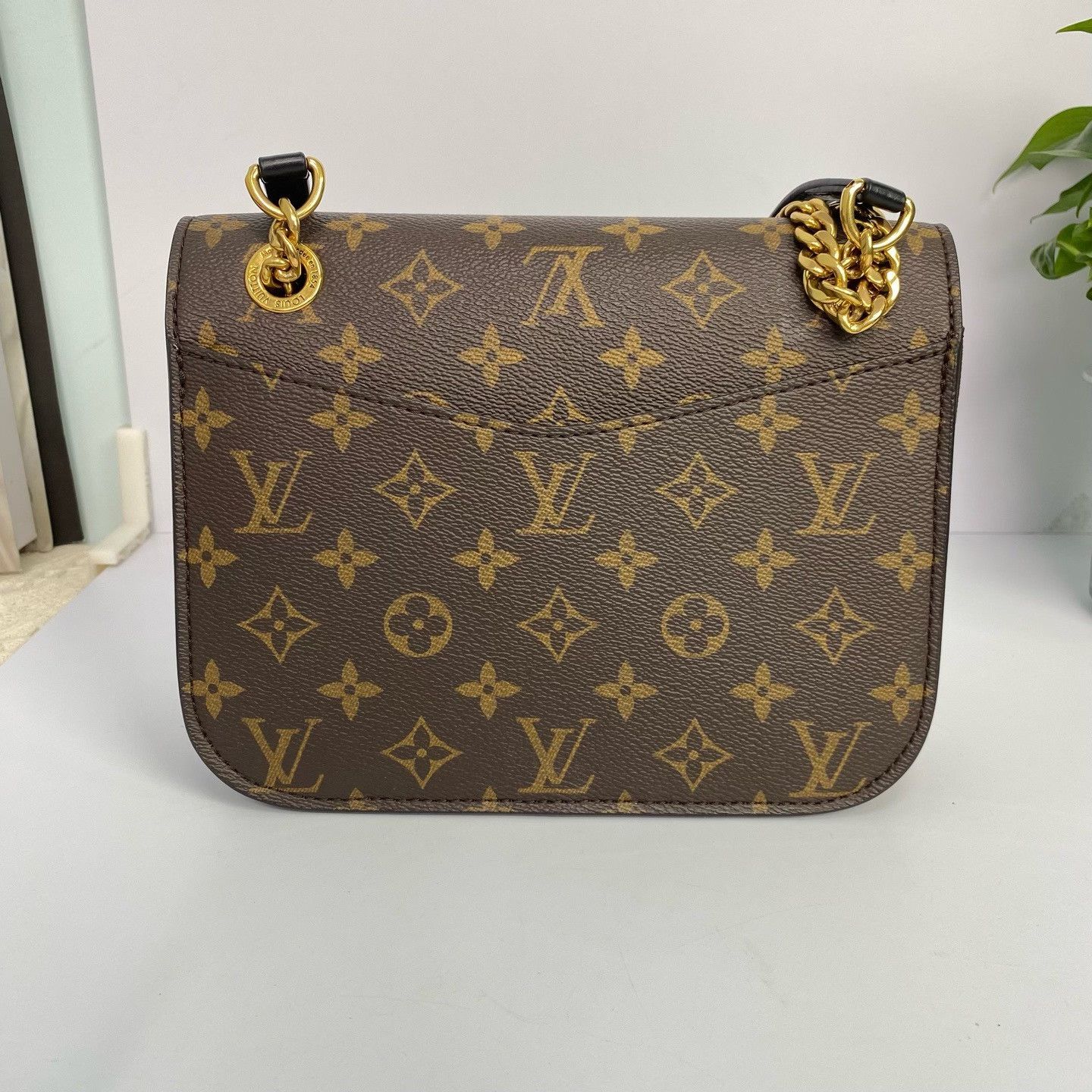 Louis Vuitton Pre-loved Bag Very good condition Size ONE SIZE - 4 Thumbnail