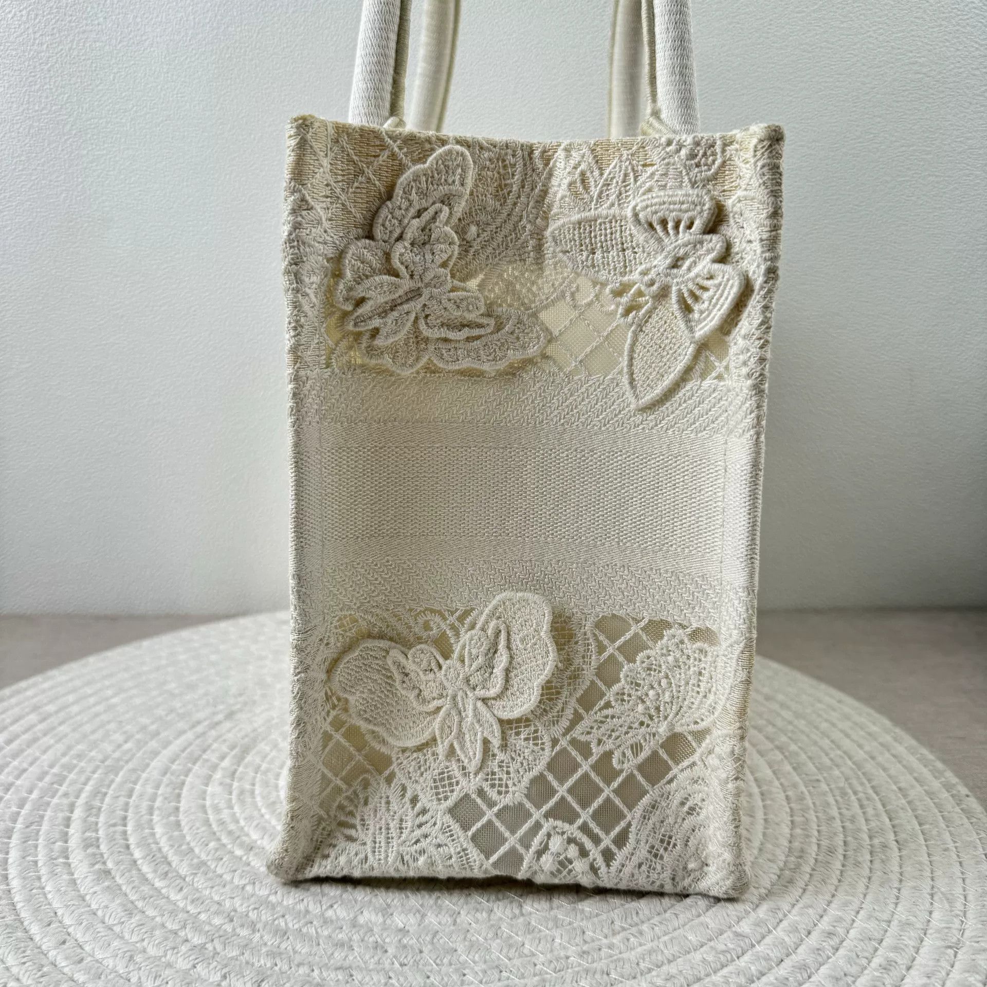 Dior Pre-loved Bag Very good condition Size ONE SIZE - 8 Thumbnail