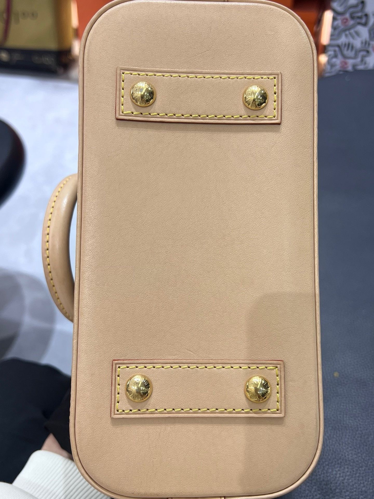 Louis Vuitton Pre-loved Bag Very good condition Size ONE SIZE - 3 Thumbnail