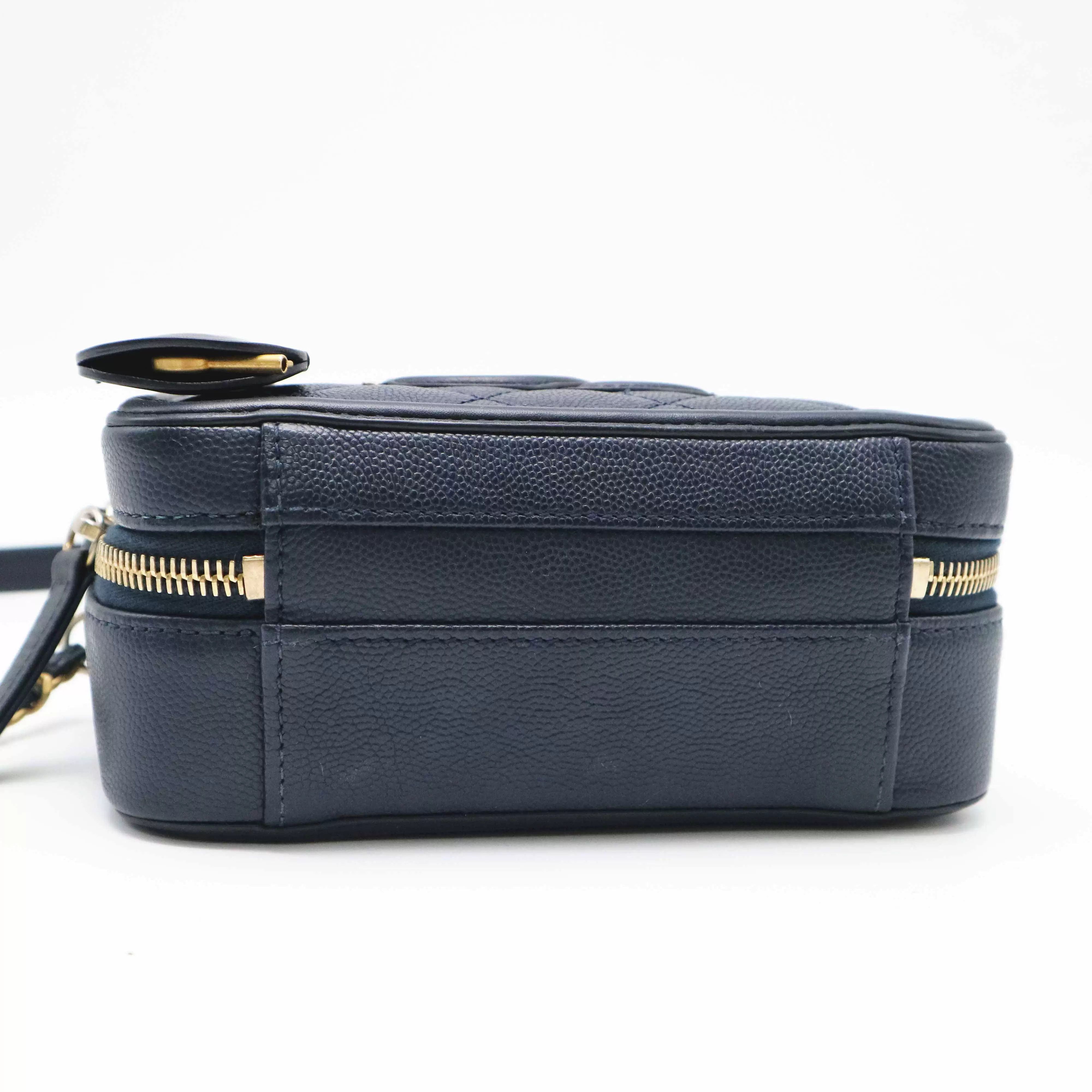 Chanel Pre-loved Bag Very good condition Size ONE SIZE - 5 Thumbnail