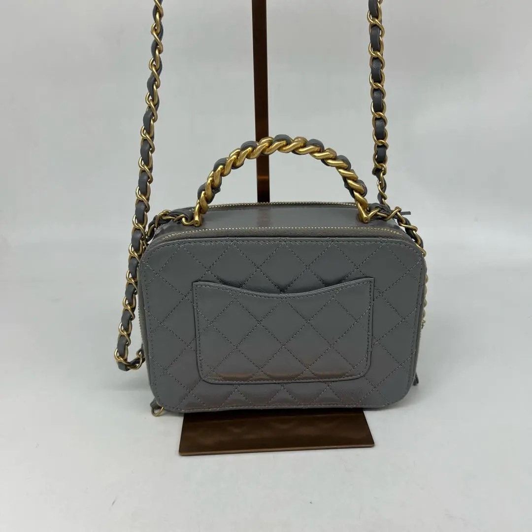 Chanel Pre-loved Bag Very good condition Size ONE SIZE - 5 Thumbnail