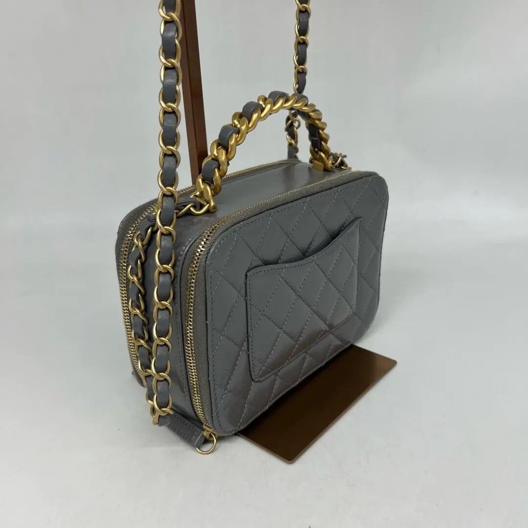 Chanel Pre-loved Bag Very good condition Size ONE SIZE - 8 Thumbnail